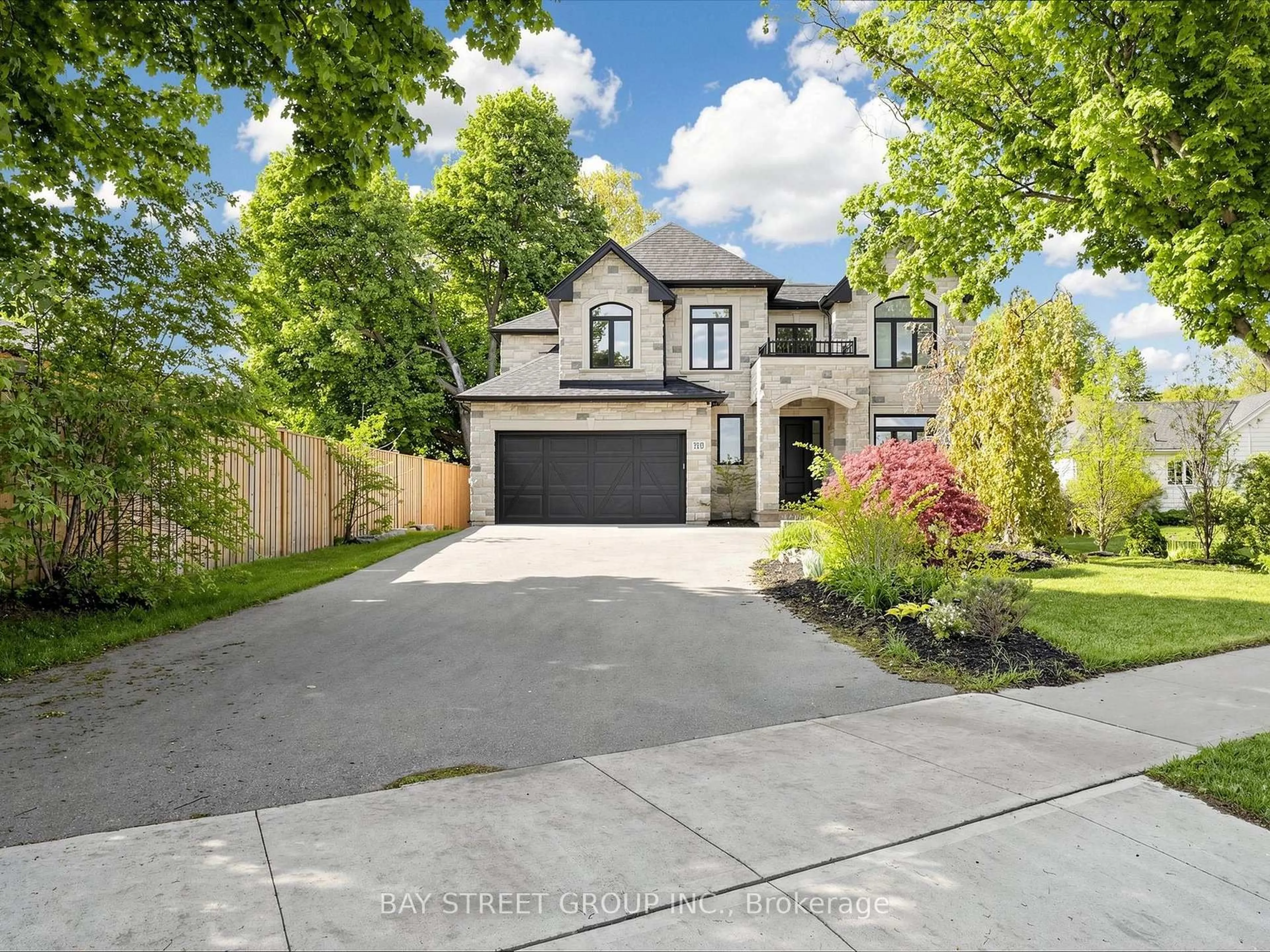 A pic from outside/outdoor area/front of a property/back of a property/a pic from drone, street for 315 Wilson St, Hamilton Ontario L9G 0H8
