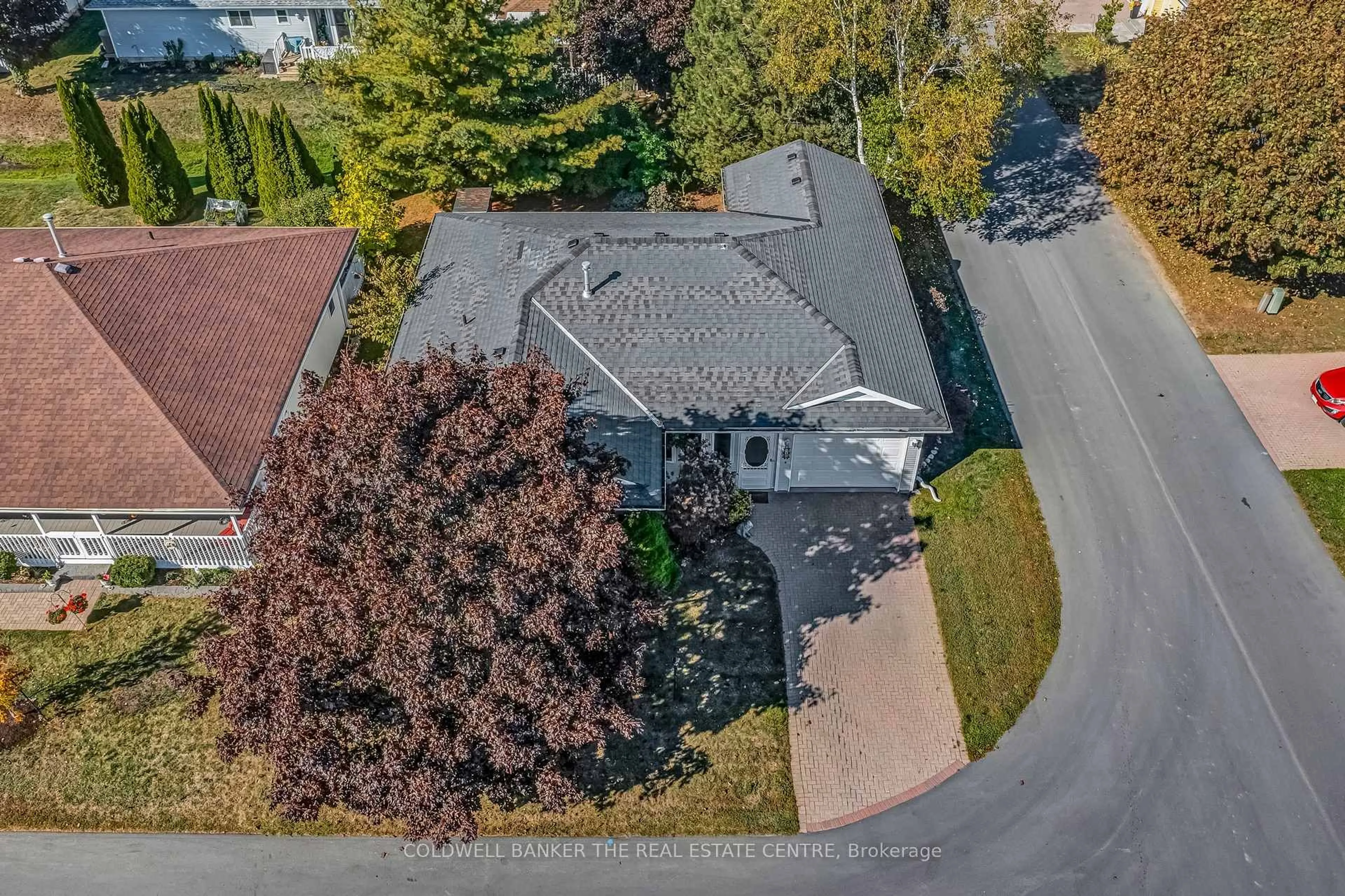 A pic from outside/outdoor area/front of a property/back of a property/a pic from drone, street for 1 Reynolds Pl, Prince Edward County Ontario K0K 3L0