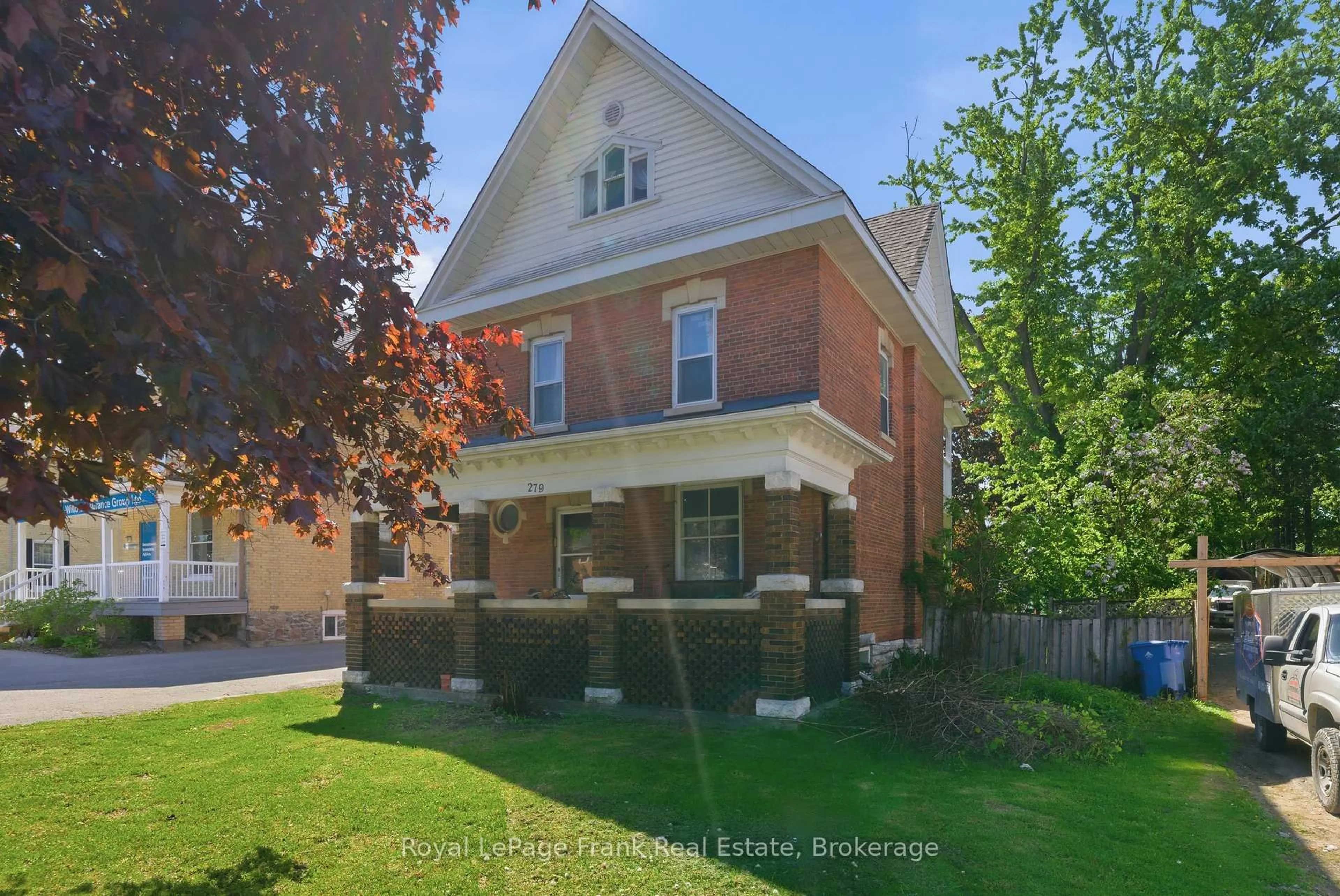 Home with brick exterior material, street for 279 Kent St, Kawartha Lakes Ontario K9V 2Z8
