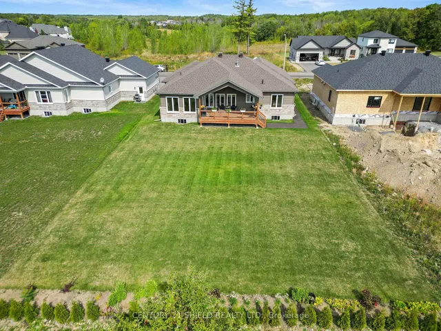 29 Whitetail Ave, South Stormont 4