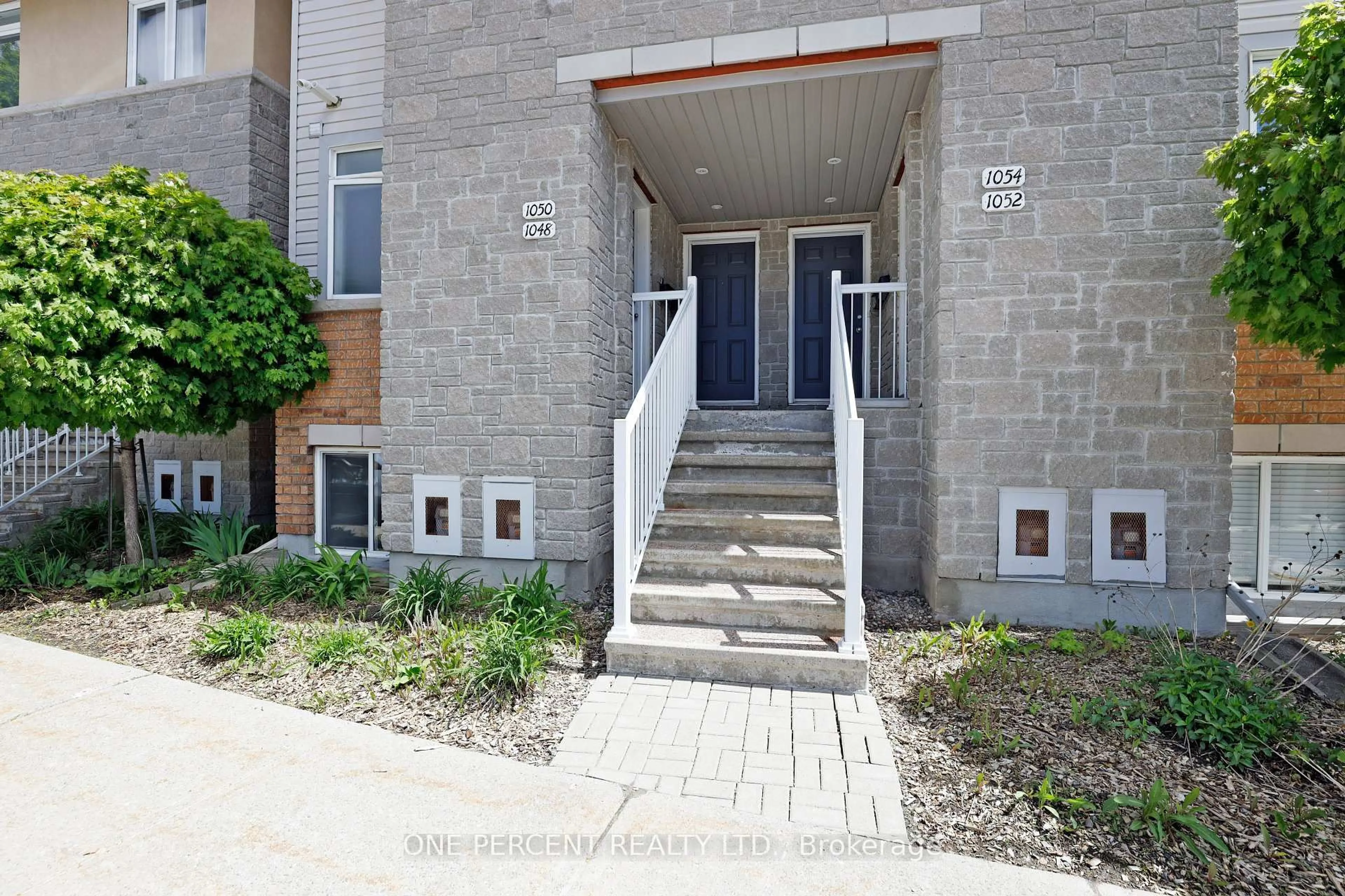 Unknown for 1048 Redtail Private, Ottawa Ontario K1J 0A9