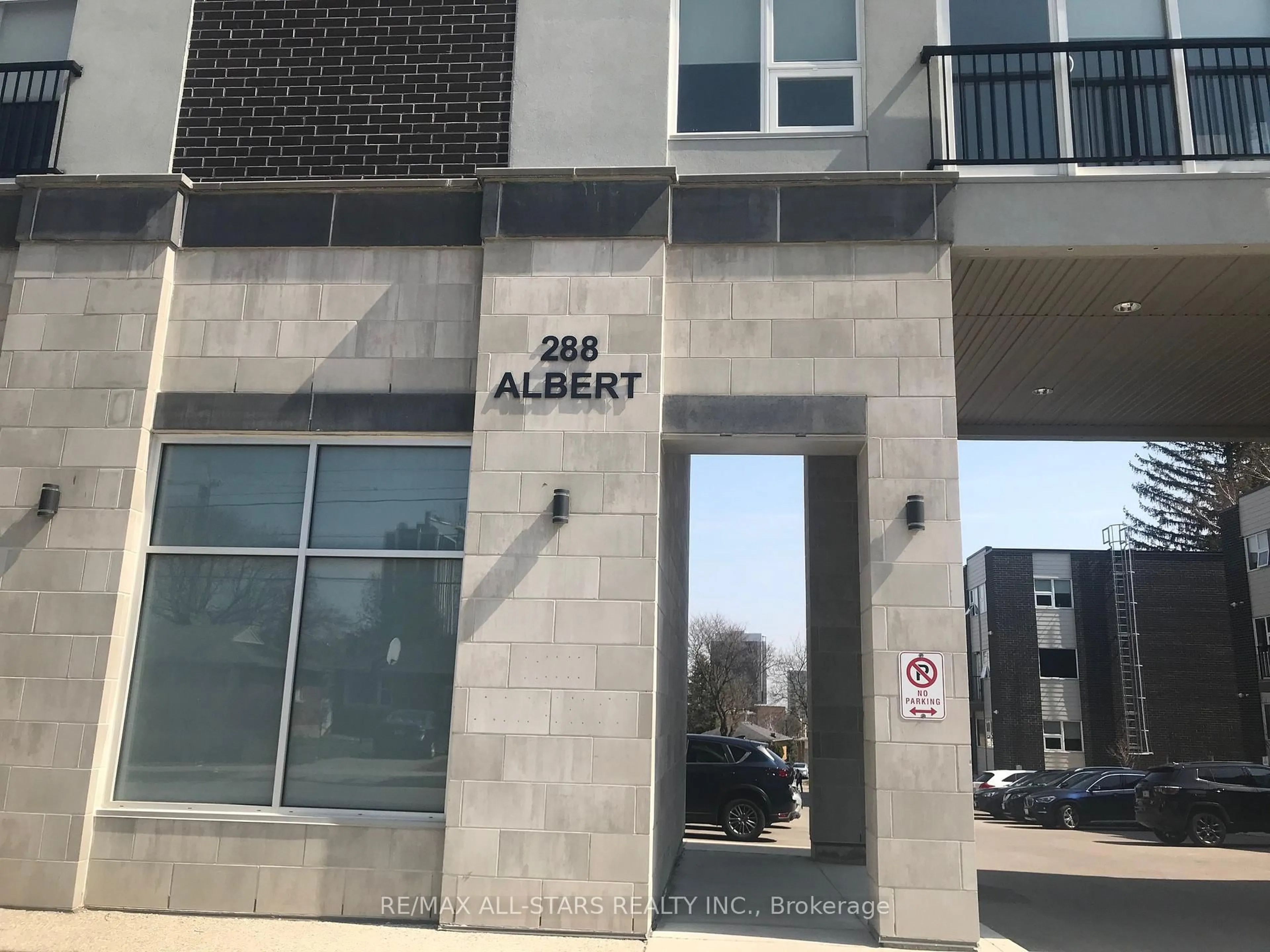 Unknown for 338 Albert St #219, Waterloo Ontario N2L 3T8