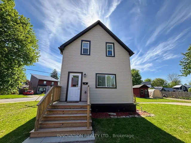 27 Anne St, Smiths Falls 2