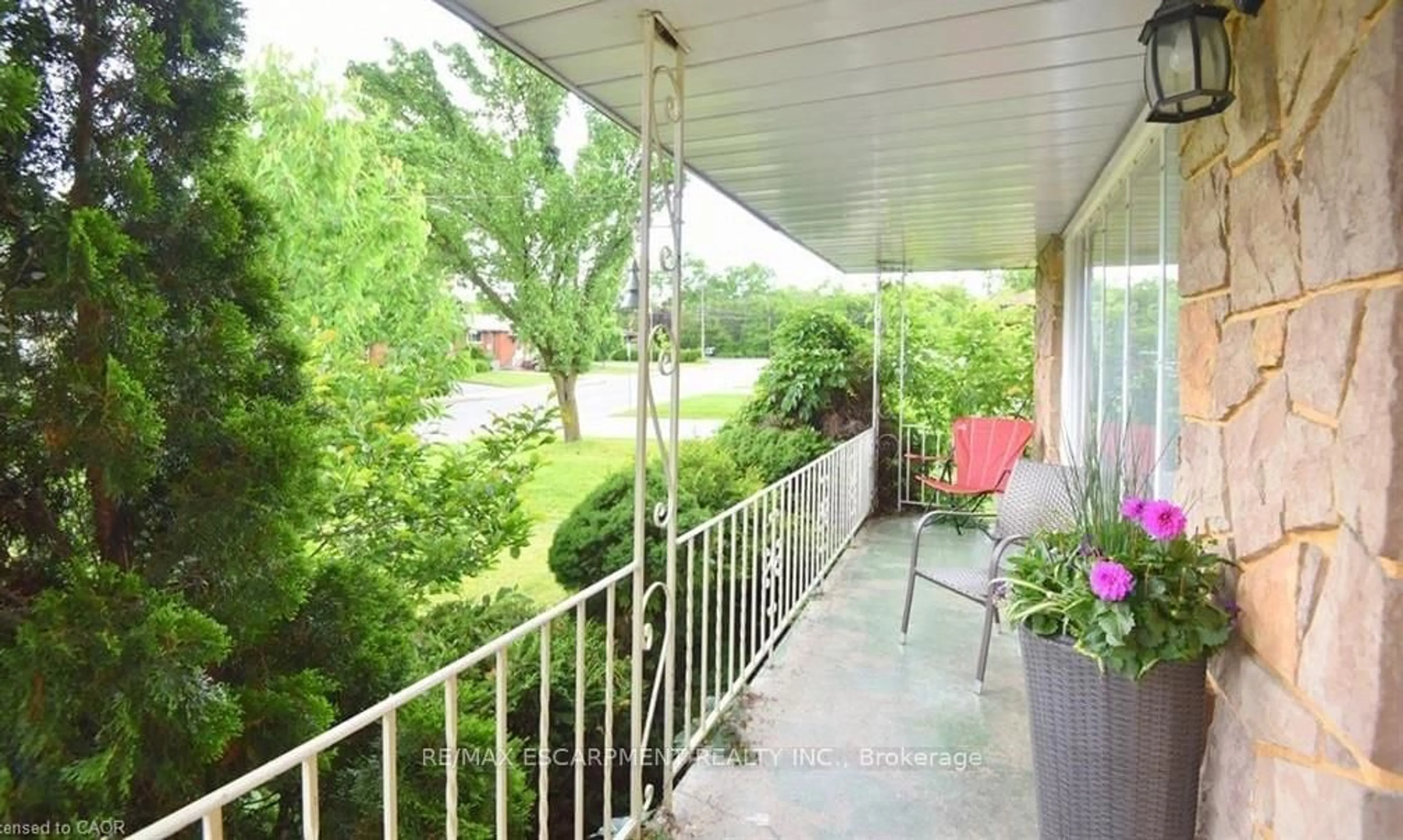 Unknown for 238 Fairridge Rd, Hamilton Ontario L8K 5M4