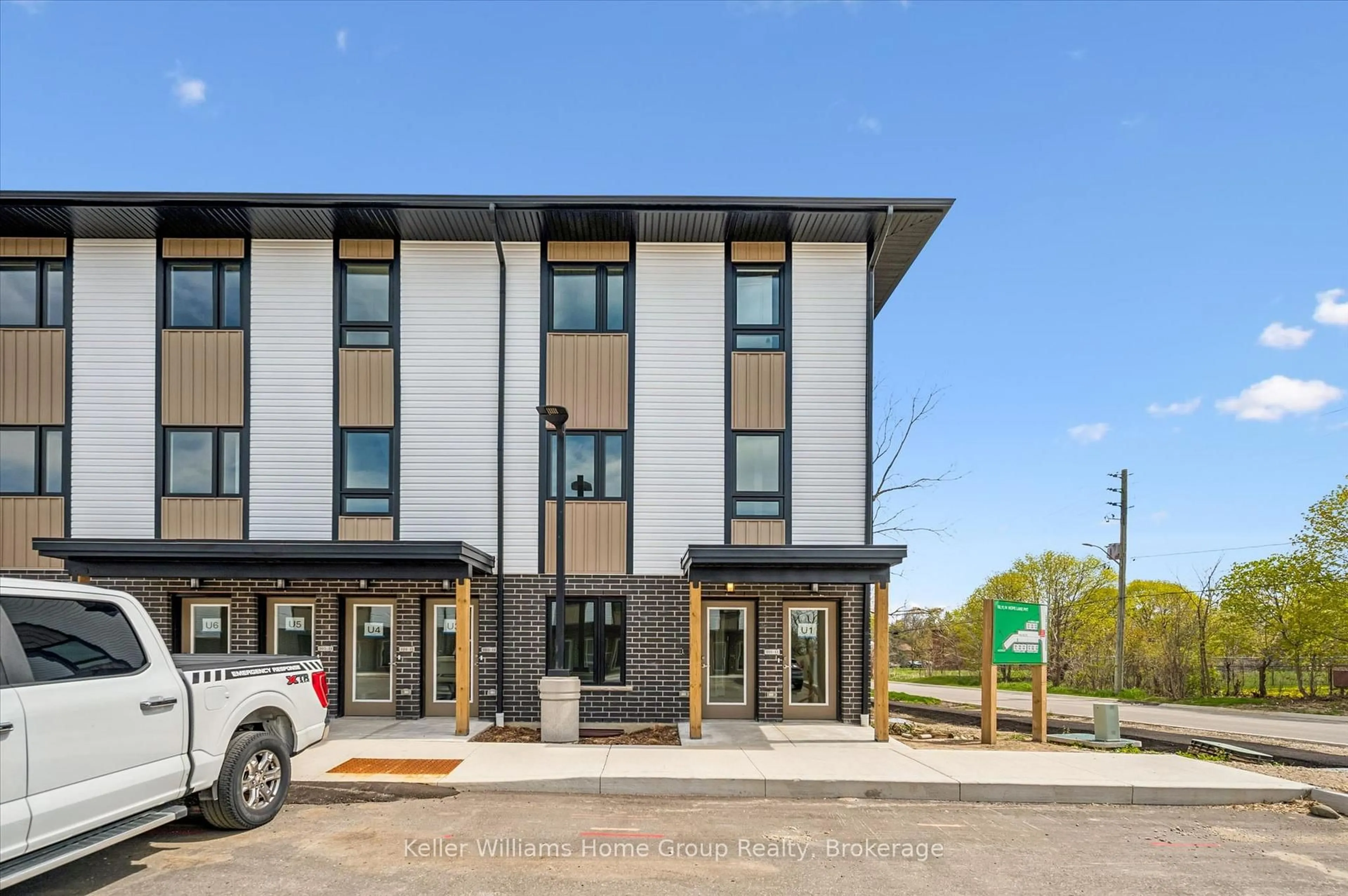 Unknown for 465 Garafraxa St #1, Centre Wellington Ontario N1M 1C6