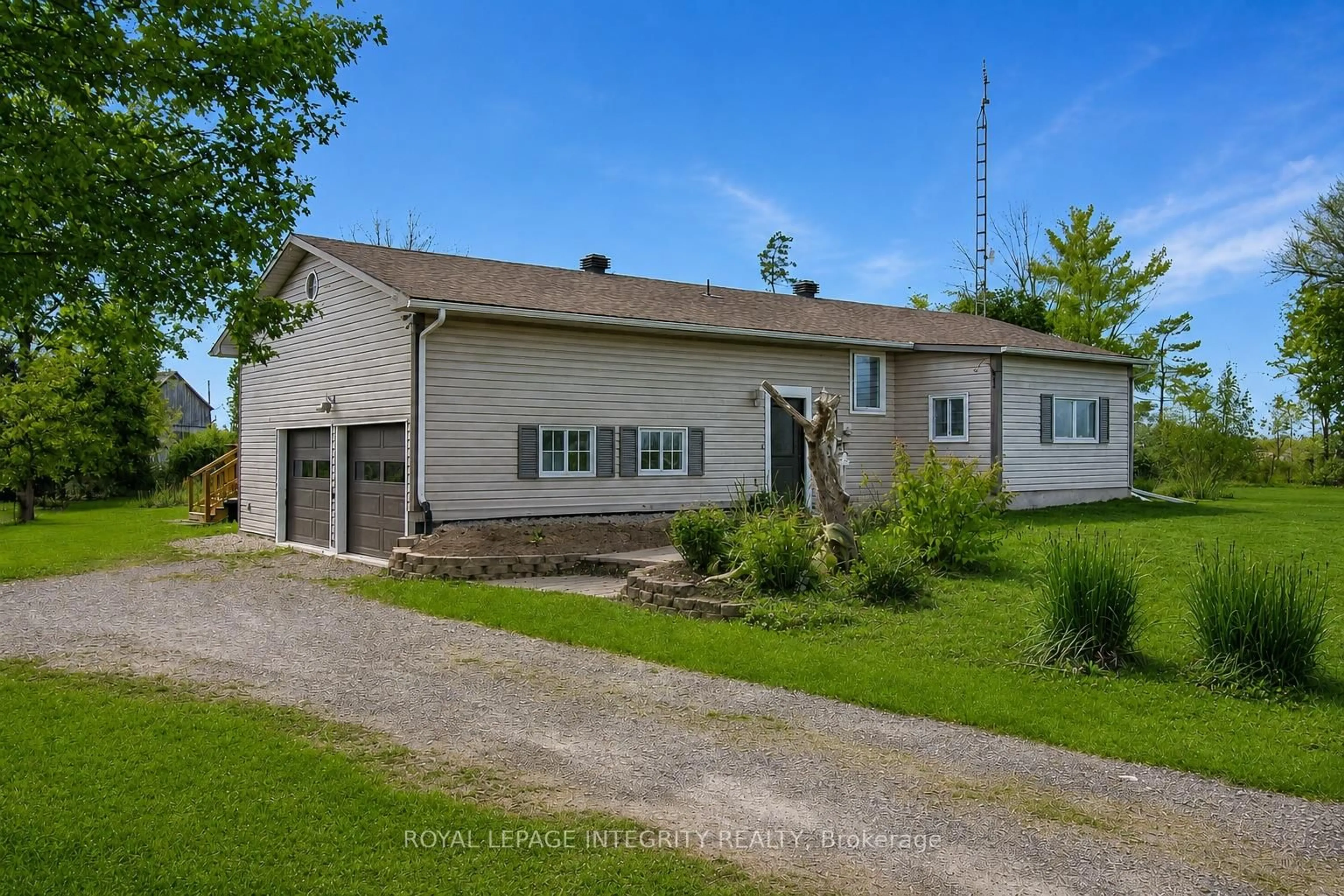 Unknown for 677 Bowes Sdrd, Perth Ontario K7H 3C6