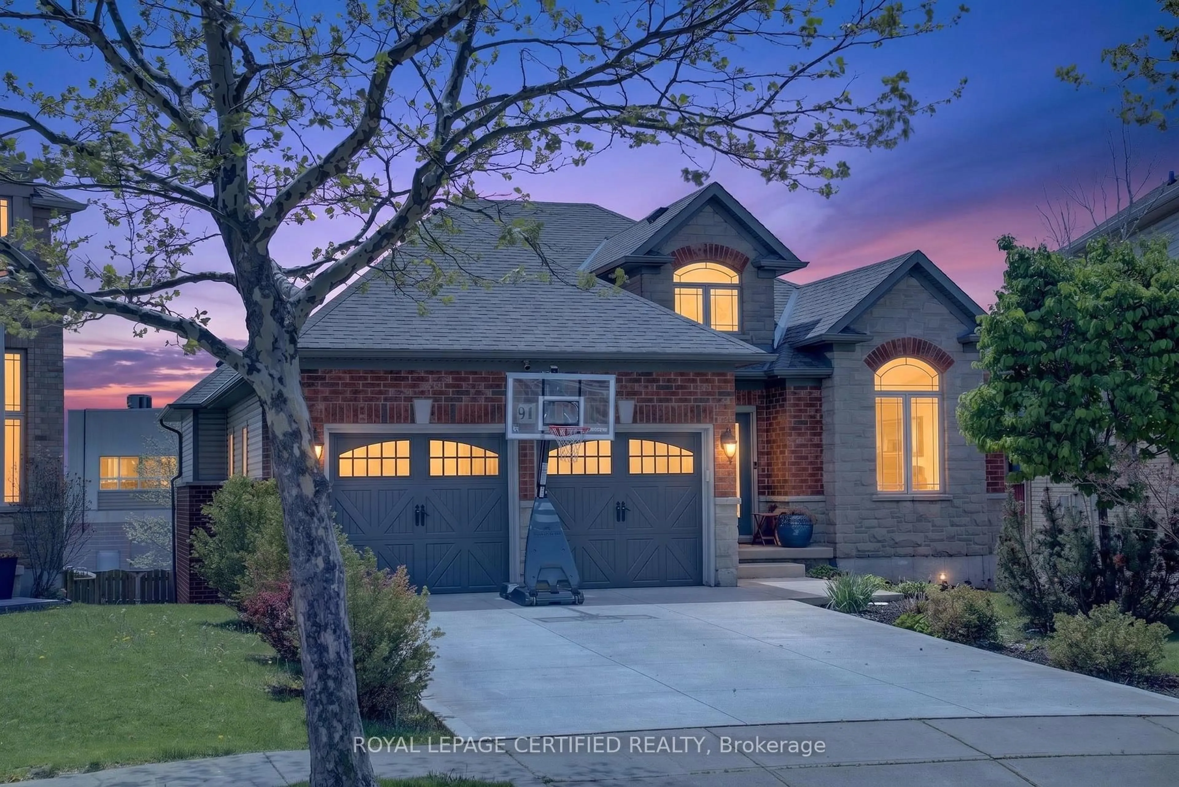 Unknown for 91 Candlewood Dr, Hamilton Ontario L8J 0A3