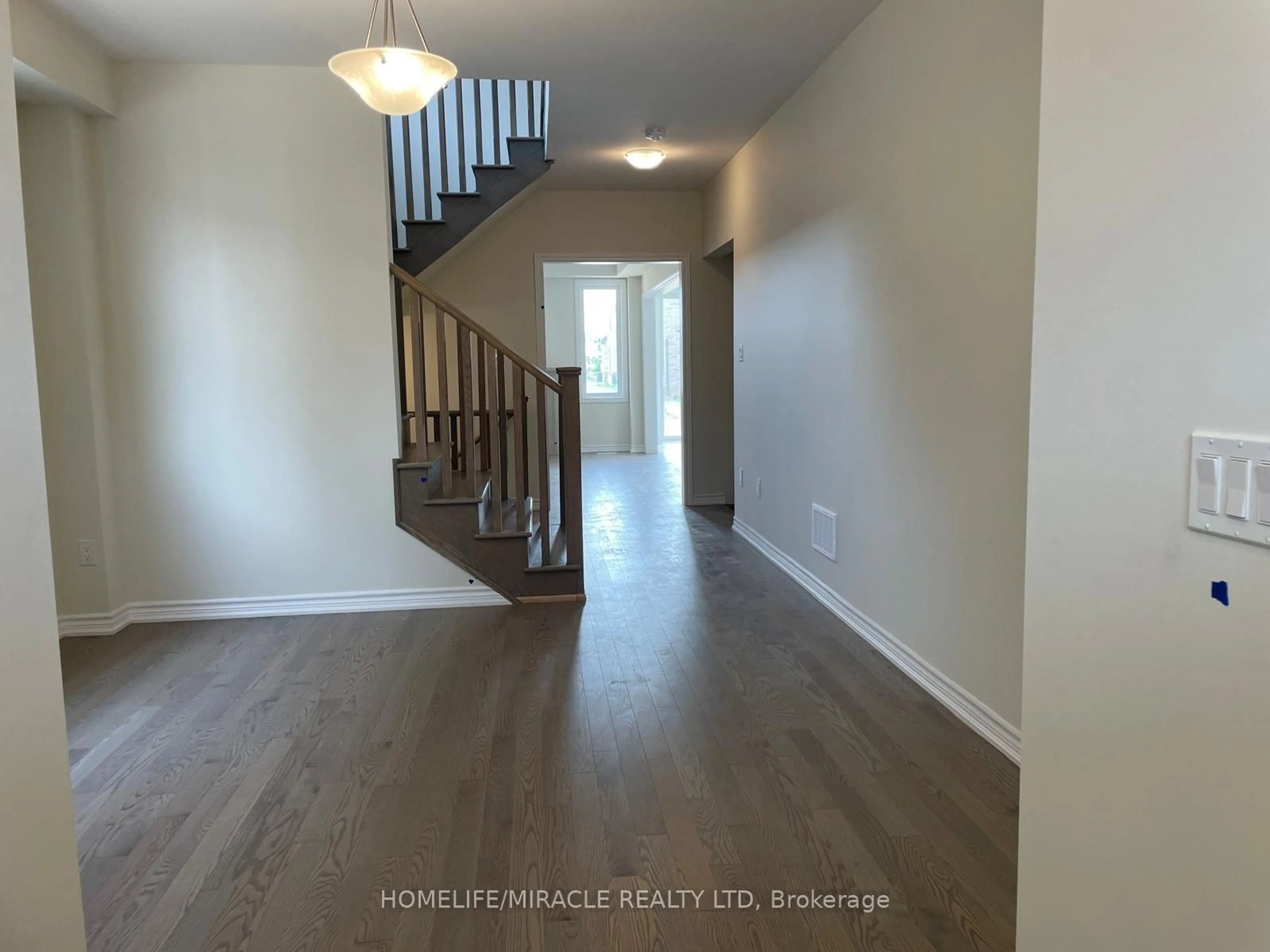 Unknown for 55 Granka St, Brantford Ontario N3T 0X3