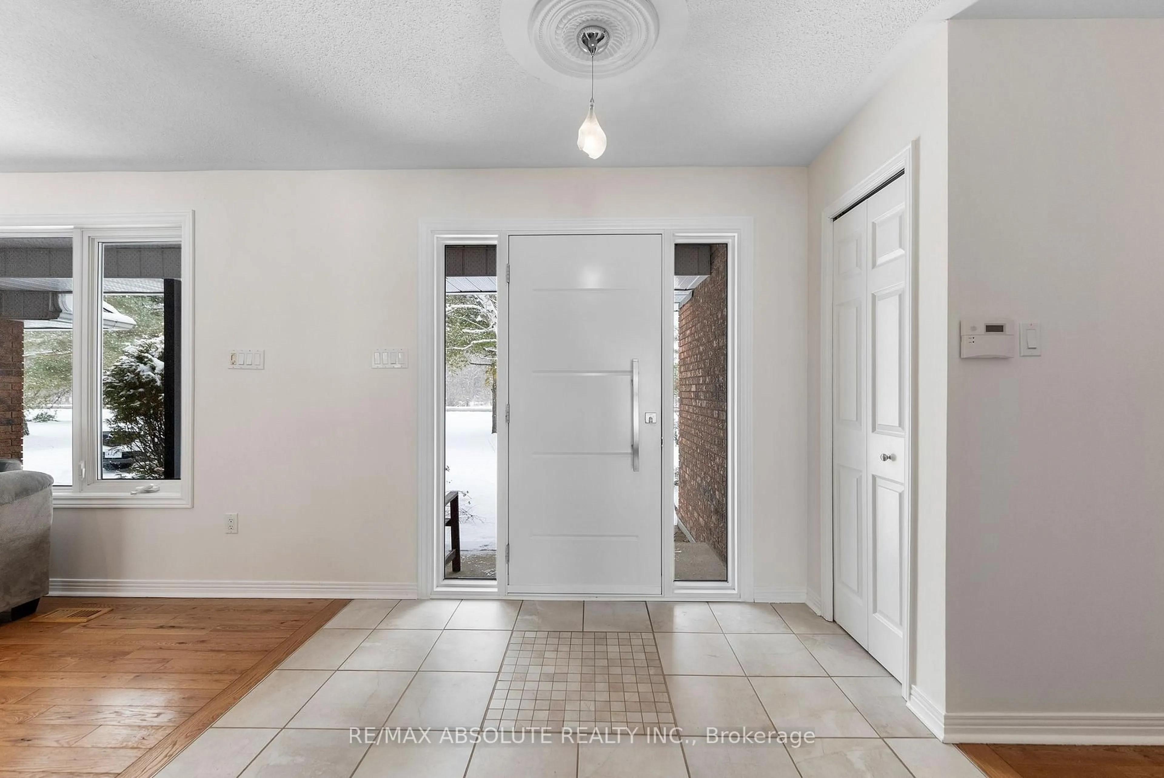 Unknown for 213 Calabogie Rd, Arnprior Ontario K7S 3G8