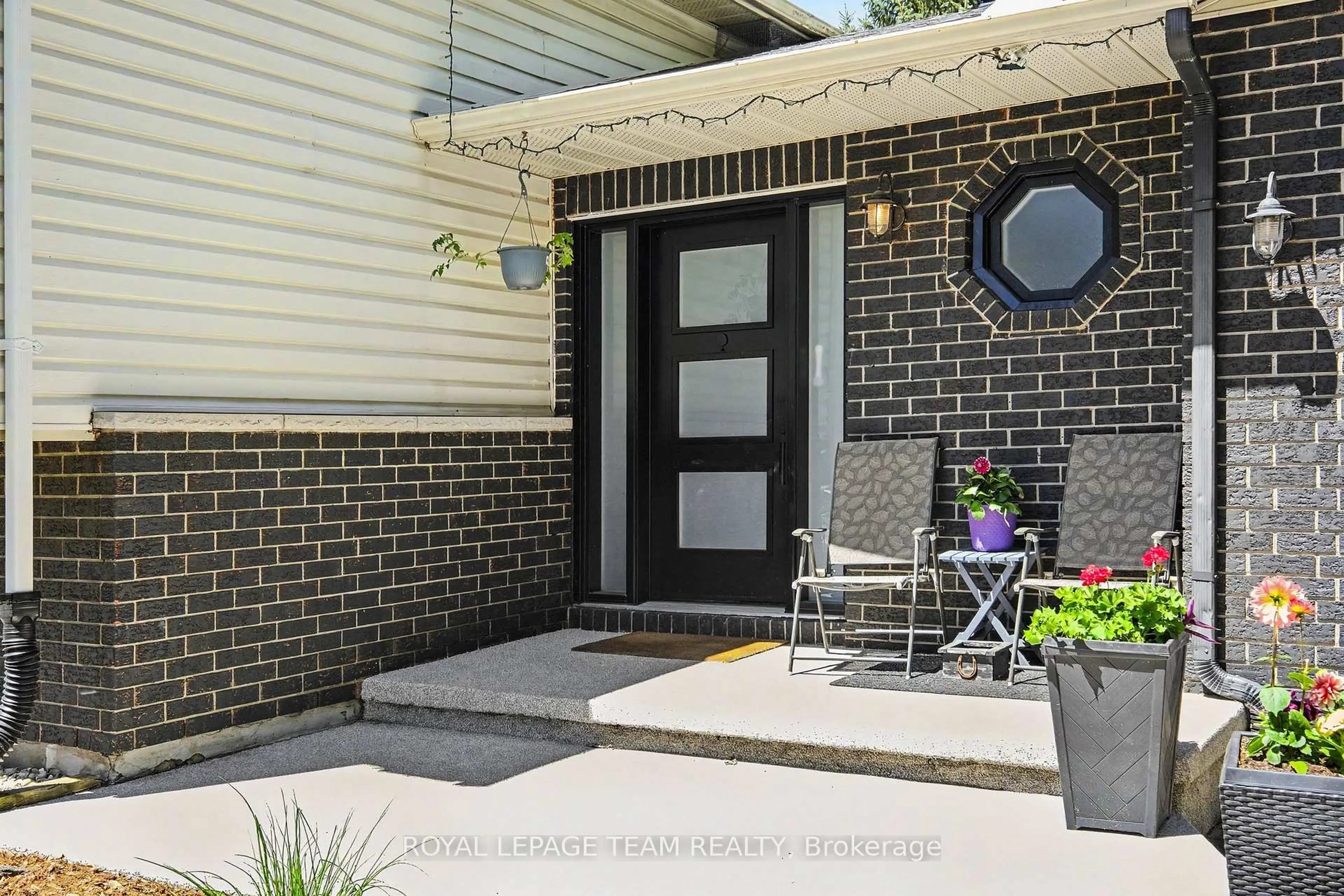 Unknown for 3229 WILD CHERRY Dr, Osgoode Ontario K0A 2W0