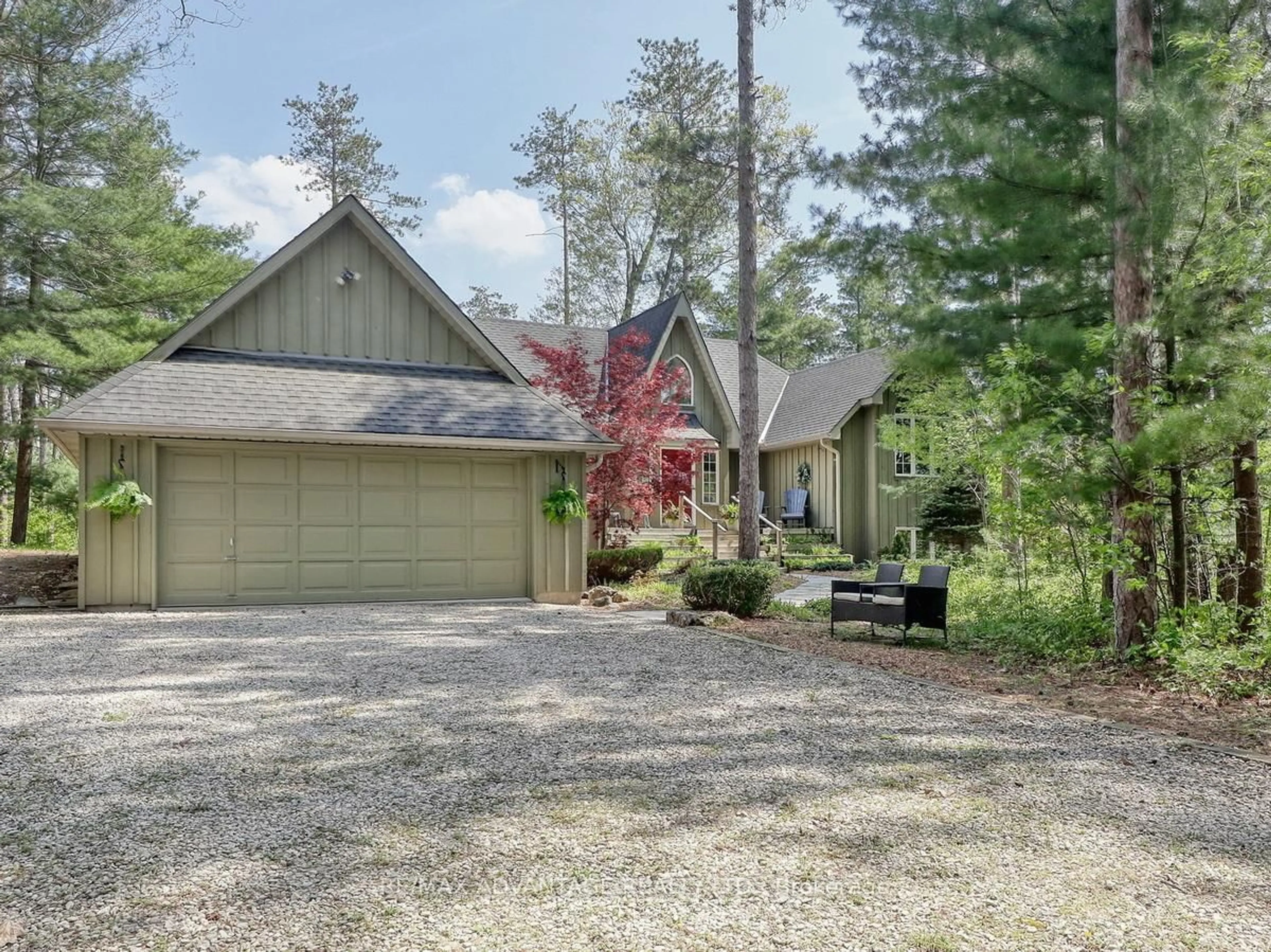 Unknown for 10404 Pinetree Dr, Lambton Shores Ontario N0M 1T0