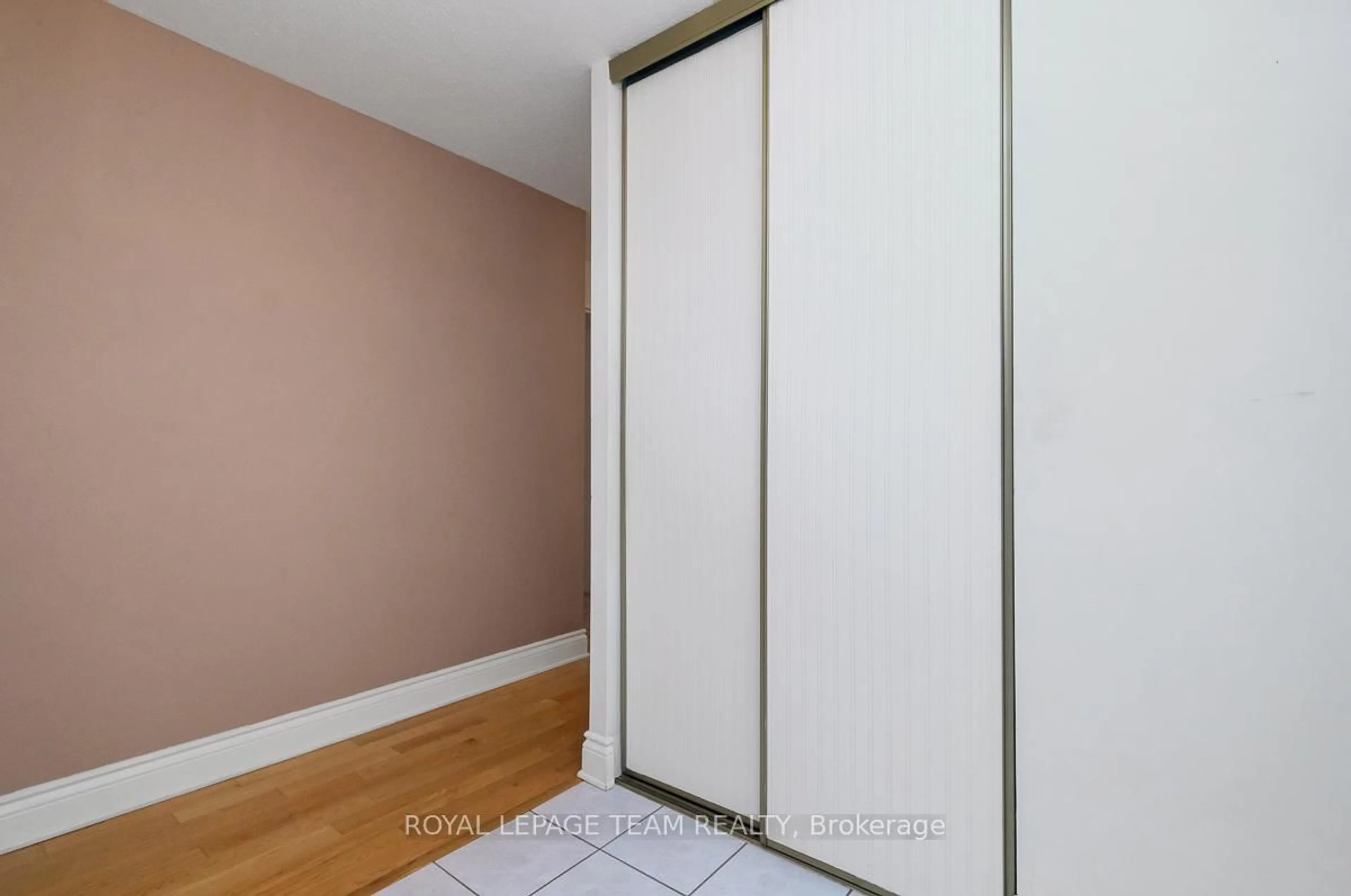 Storage room or clothes room or walk-in closet for 1465 Baseline Rd #312, Ottawa Ontario K2C 3L9