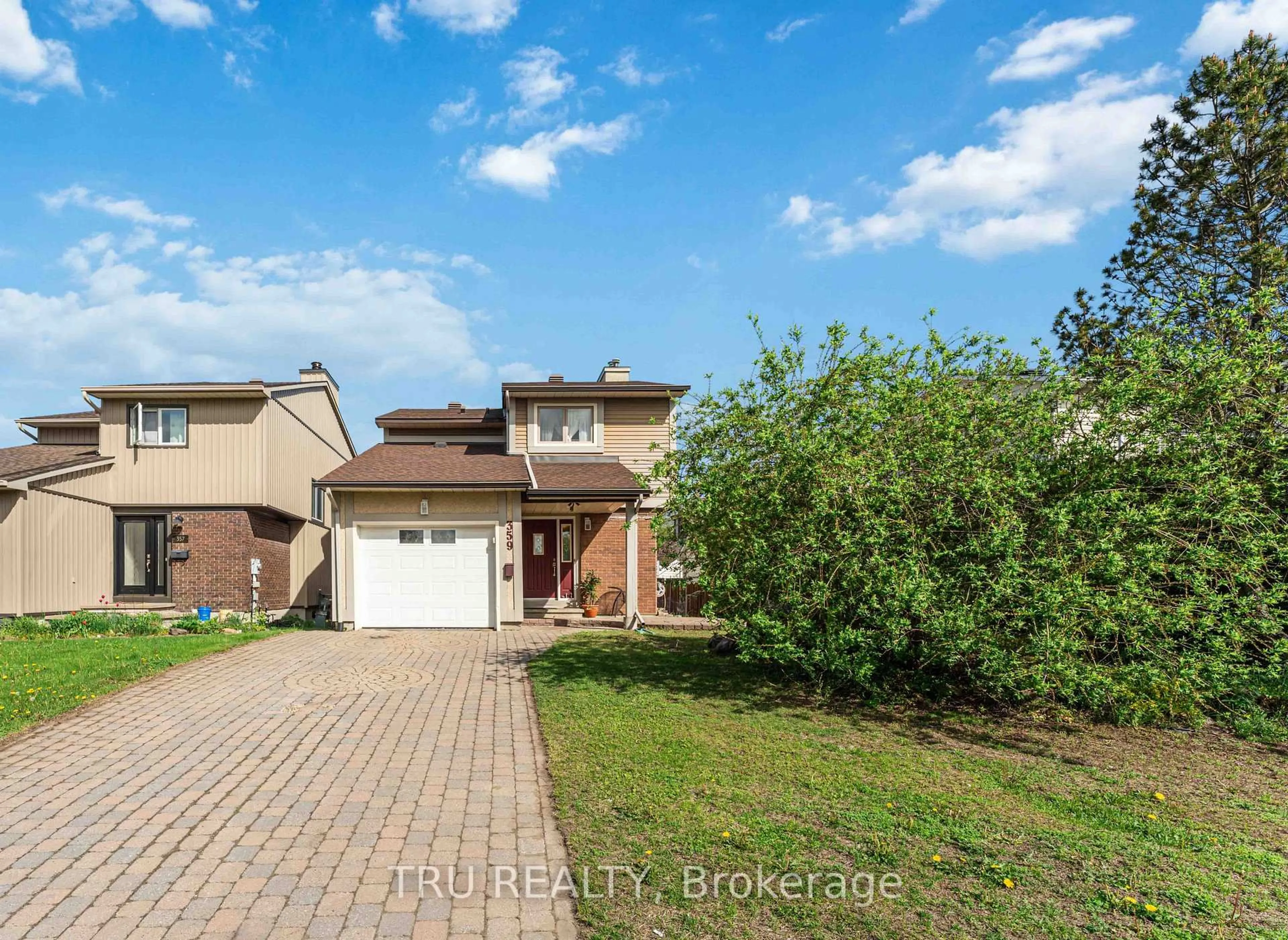 A pic from outside/outdoor area/front of a property/back of a property/a pic from drone, street for 359 Burnt Ember Way, Orleans Ontario K1E 2B6