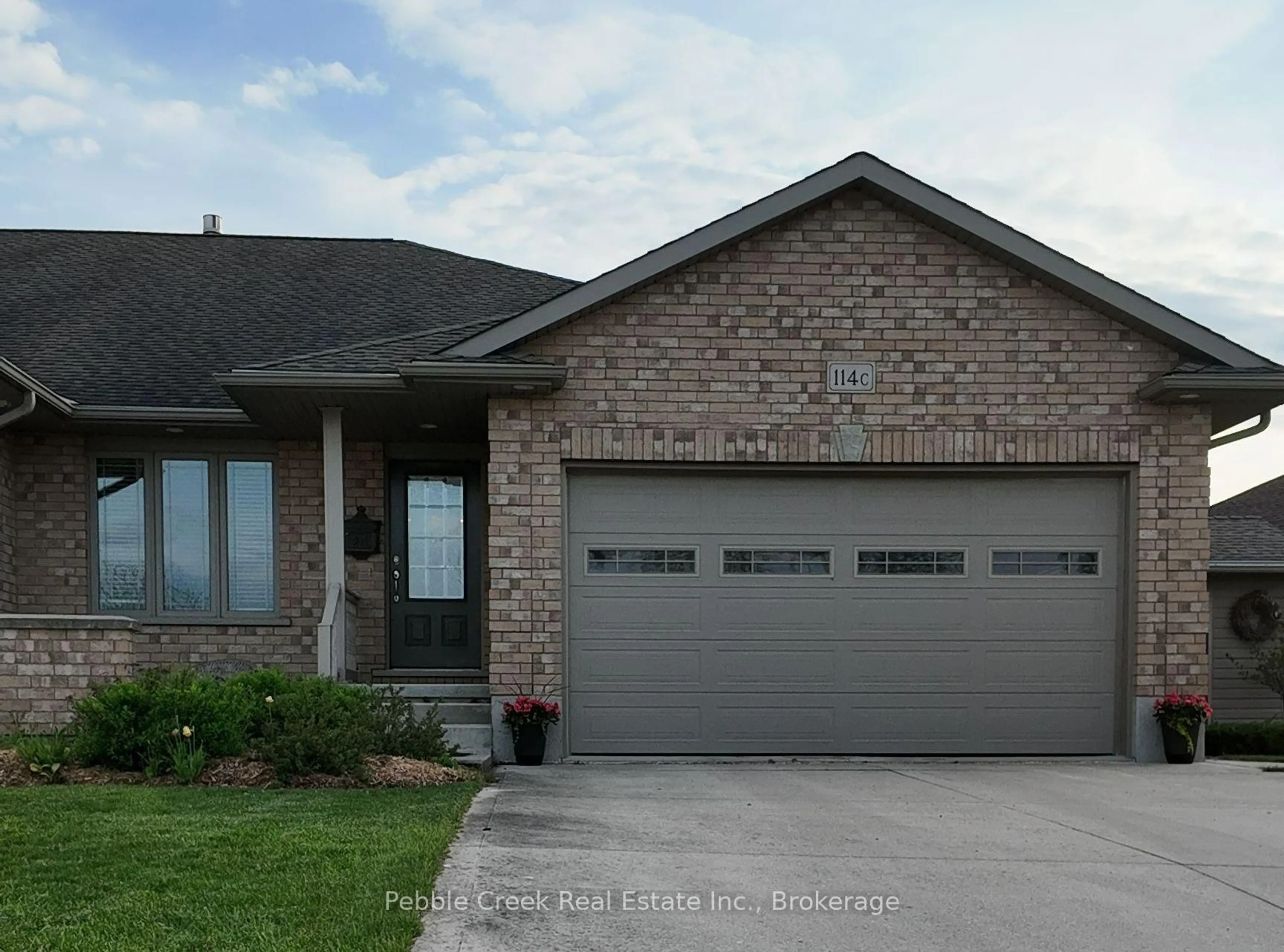 Home with brick exterior material, street for 114 13th Ave, Hanover Ontario N4N 3V1