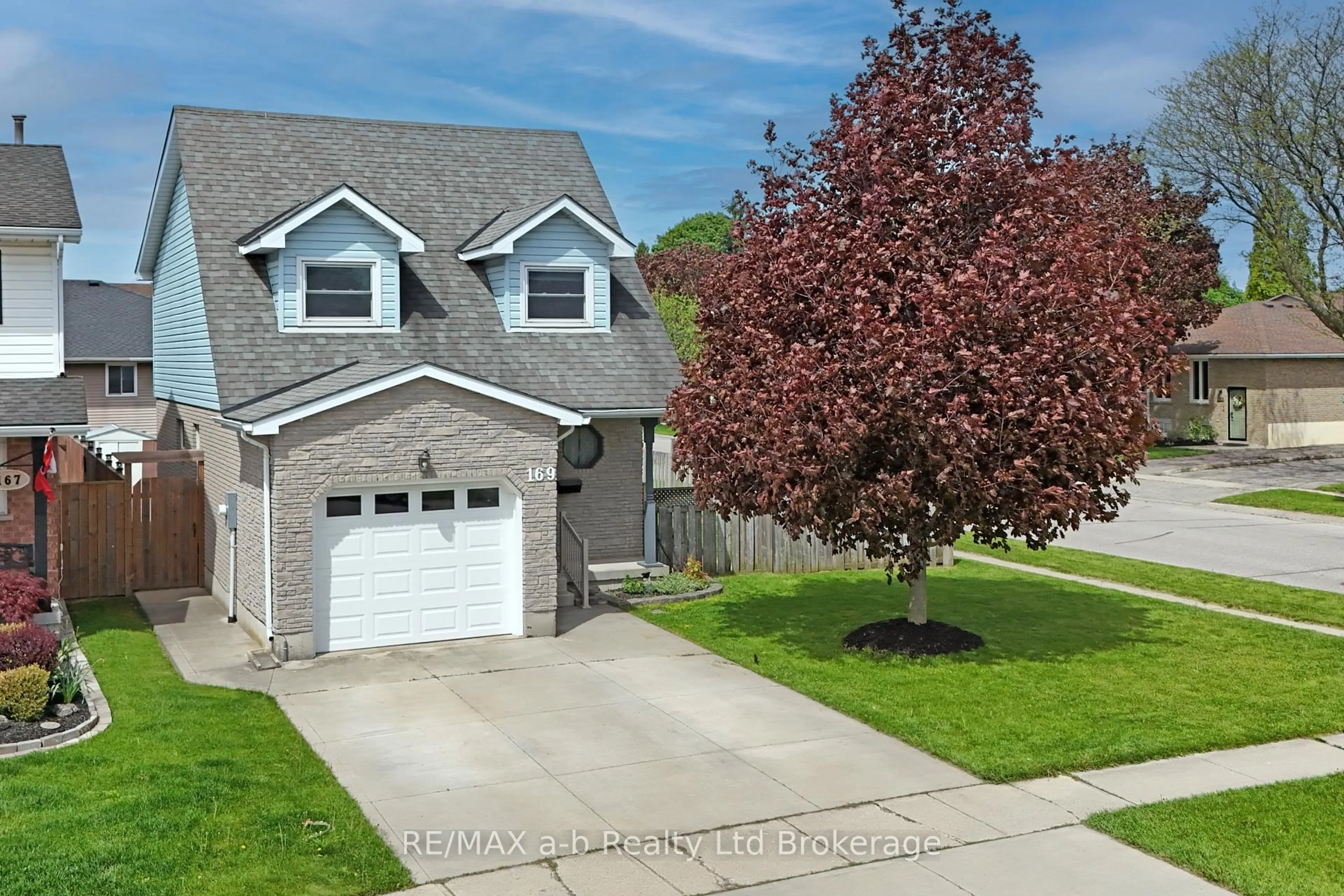Unknown for 169 Diefenbaker Dr, Woodstock Ontario N4S 8V7
