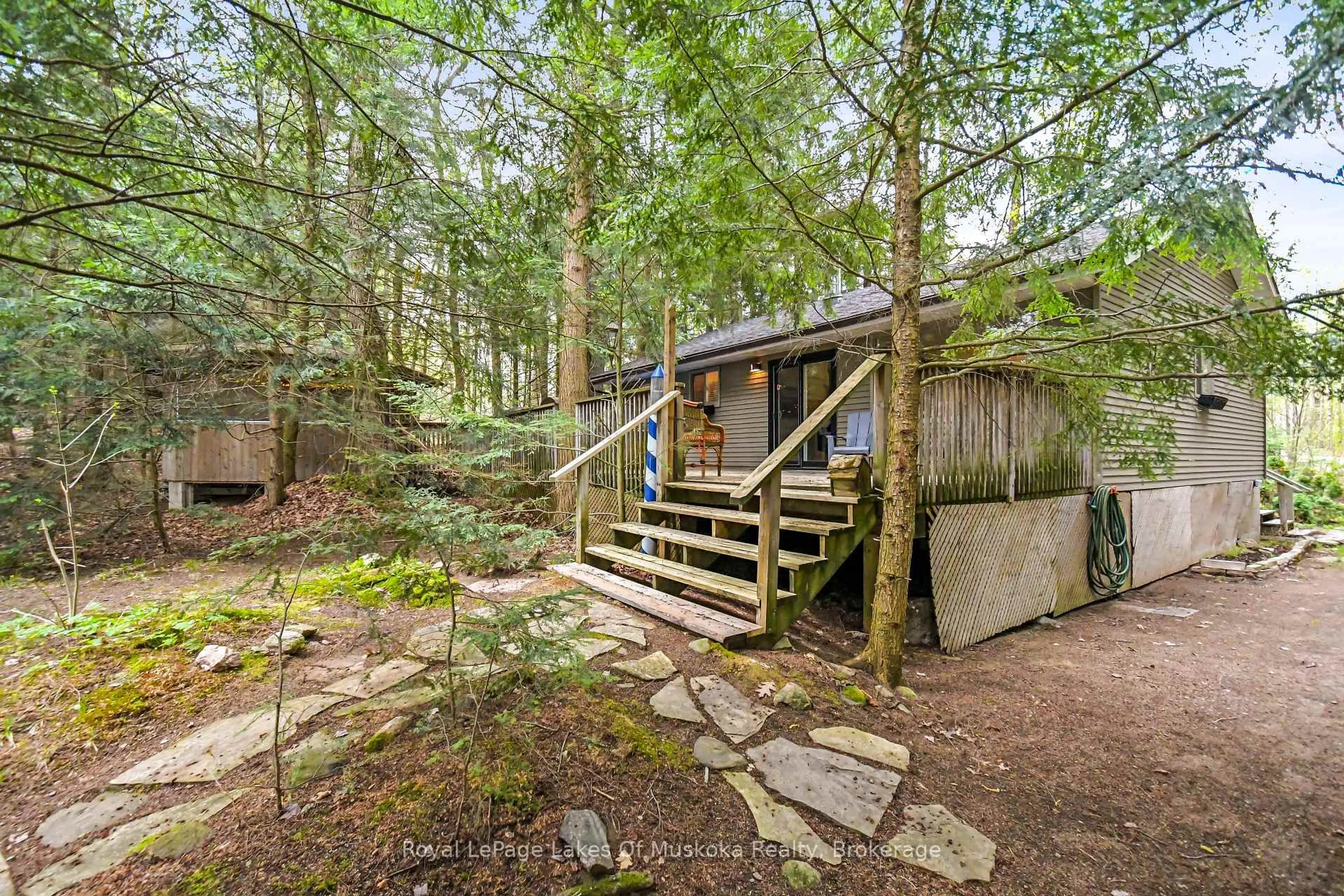 Patio, forest/trees view for 1122 Bigwind Lake Rd, Bracebridge Ontario P1L 1X1