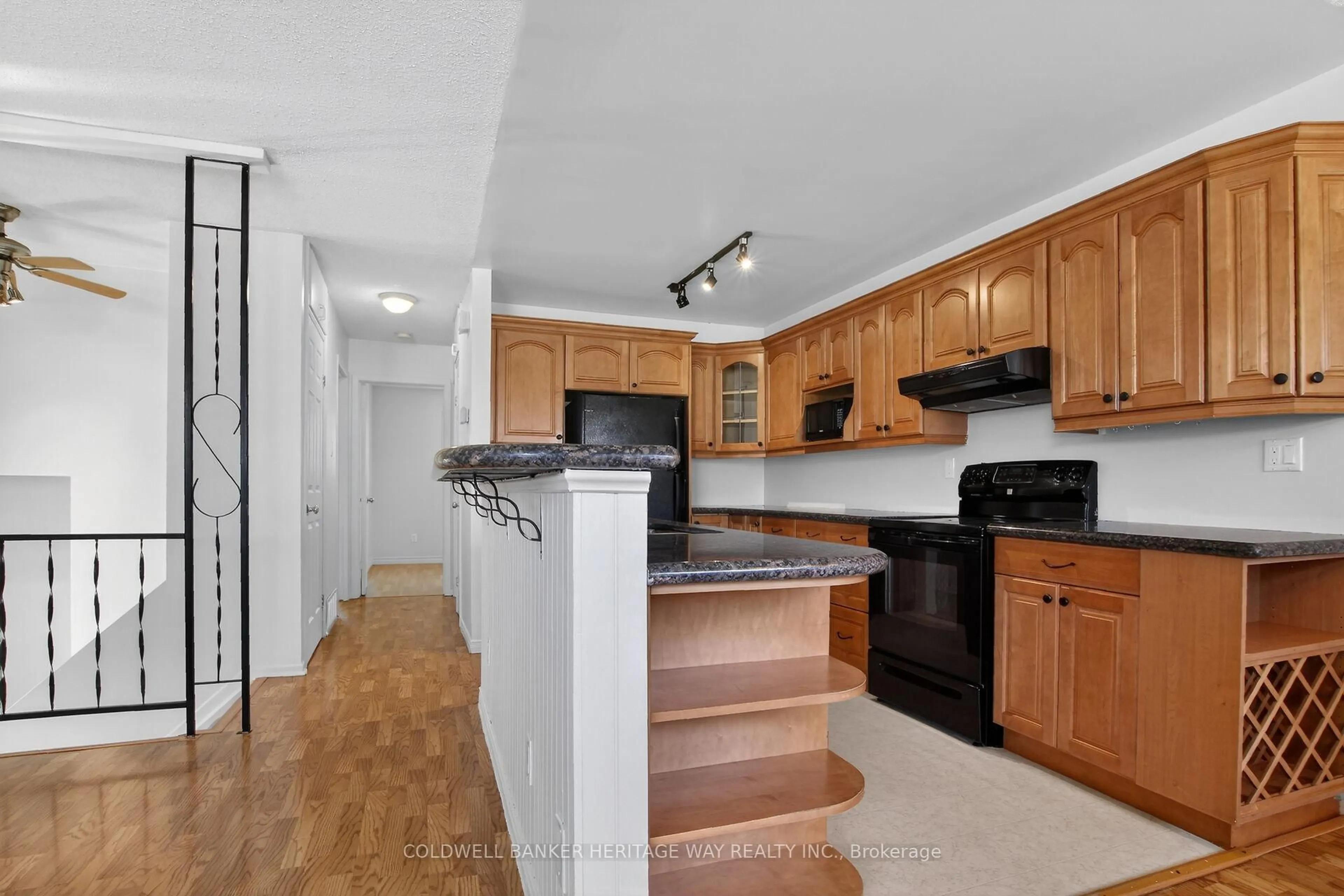Standard kitchen, unknown for 442 Joseph St, Carleton Place Ontario K7C 3T5