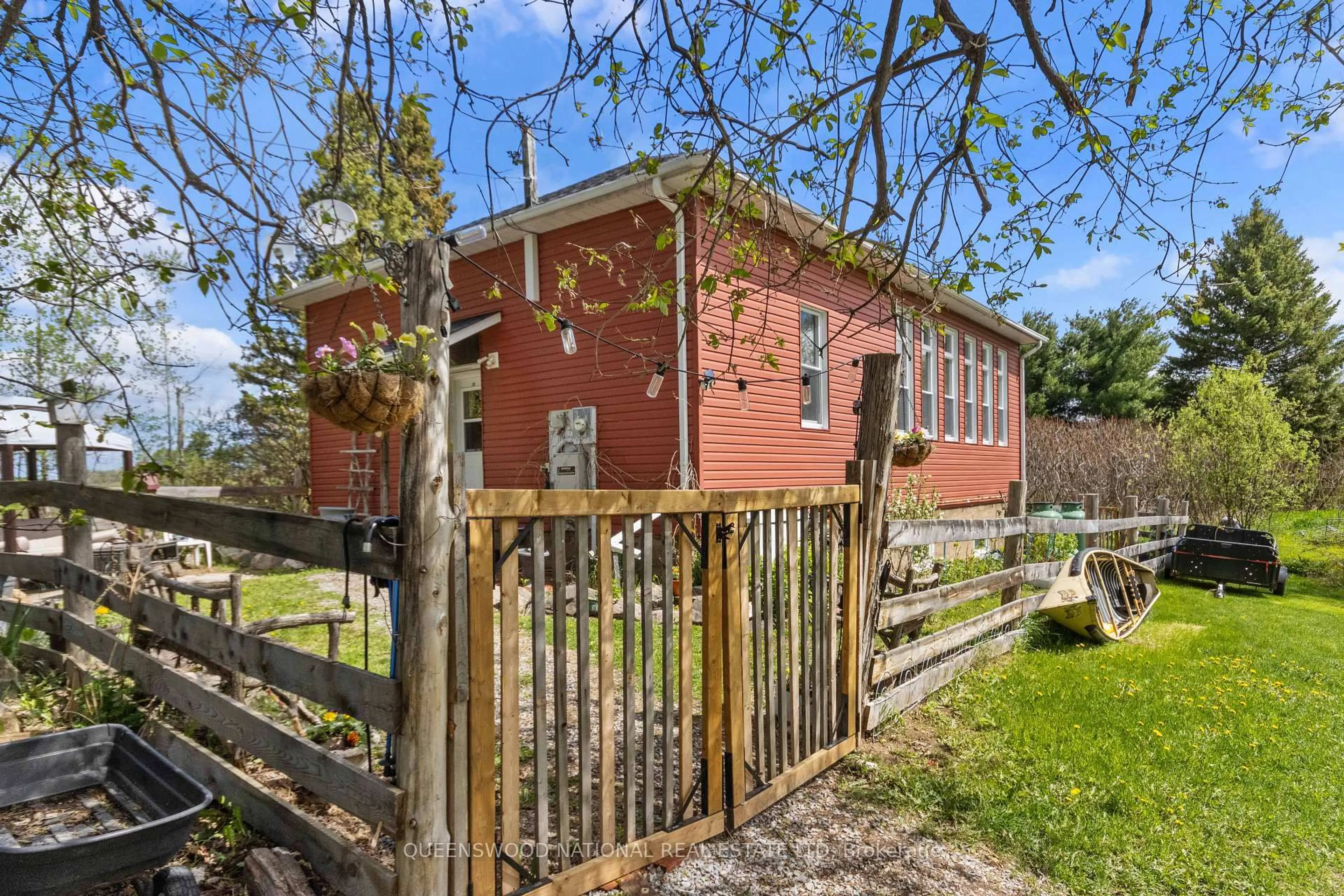 Unknown for 2018 Ruby Rd, Killaloe Ontario K0J 2A0