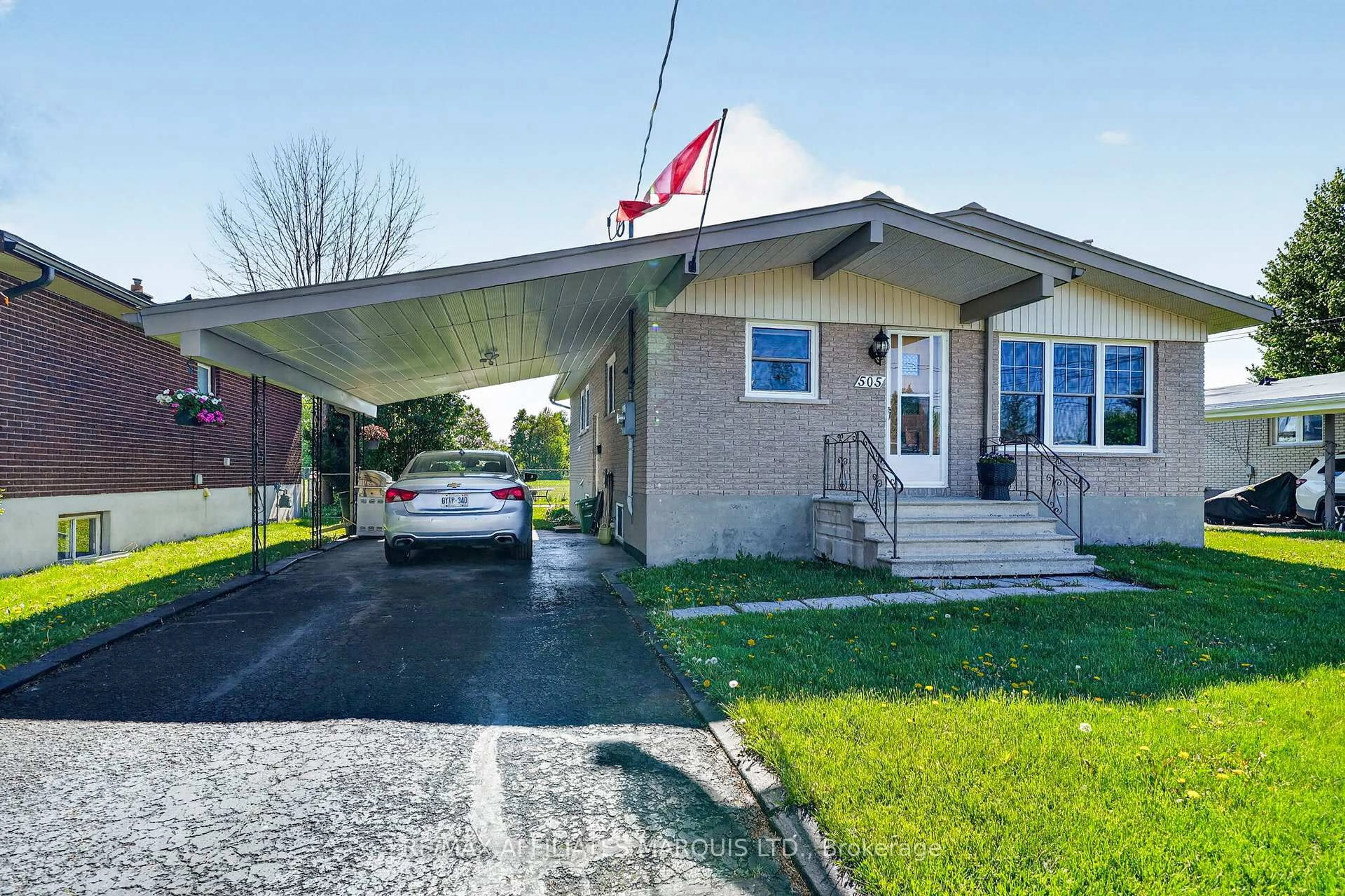 Unknown for 505 Anthony St, Cornwall Ontario K6H 5L1