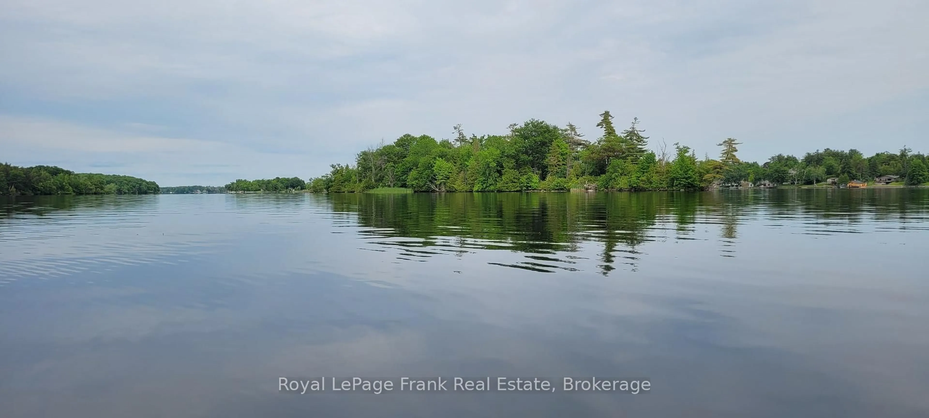 Blurry image for 835 Kimberly Dr, Selwyn Ontario K0L 1T0