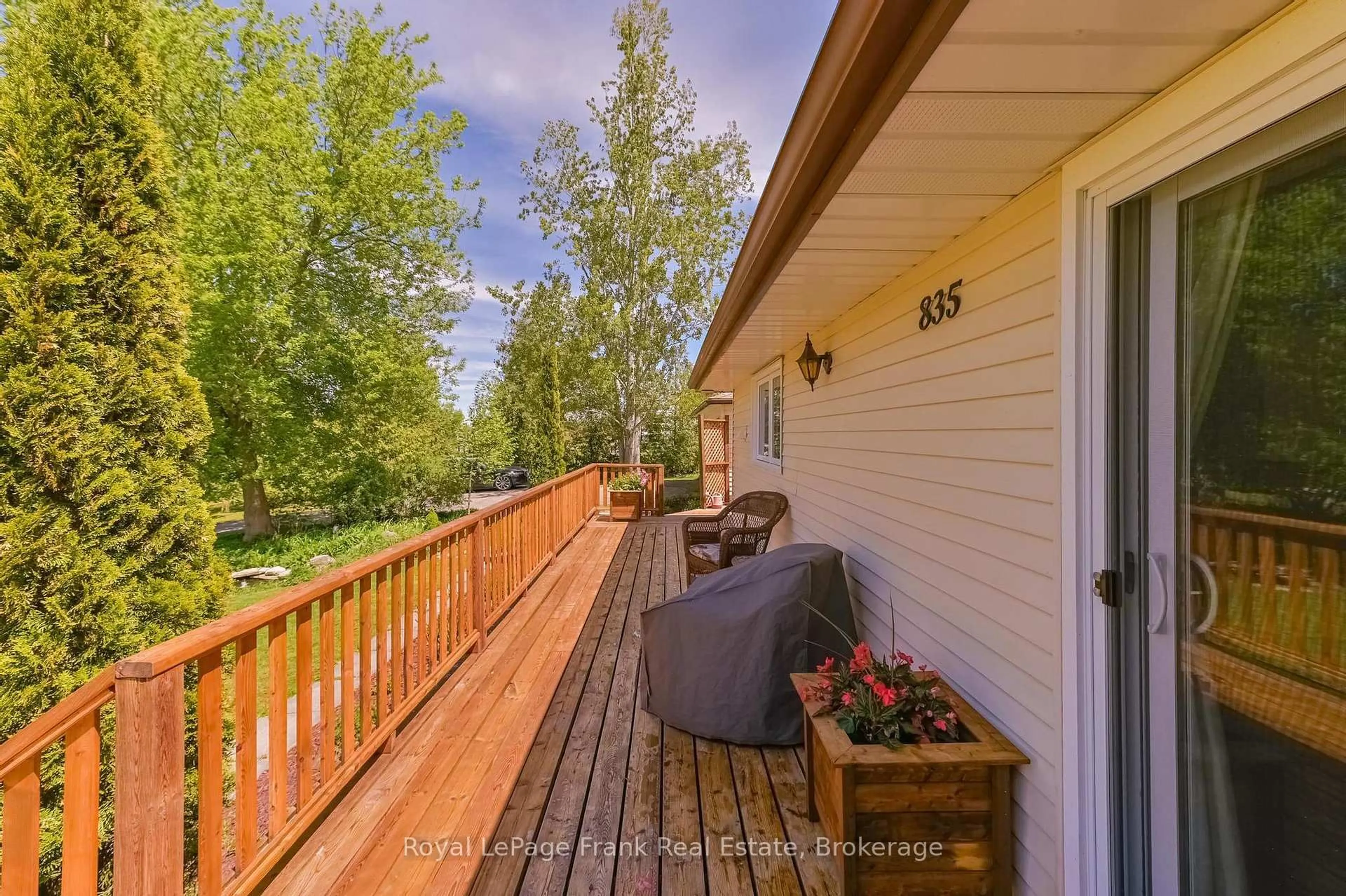 Patio, water/lake/river/ocean view for 835 Kimberly Dr, Selwyn Ontario K0L 1T0