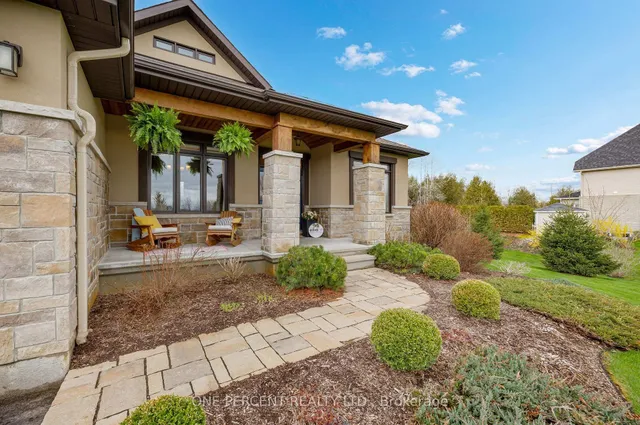 155 Stonewood Dr, Carleton Place 3