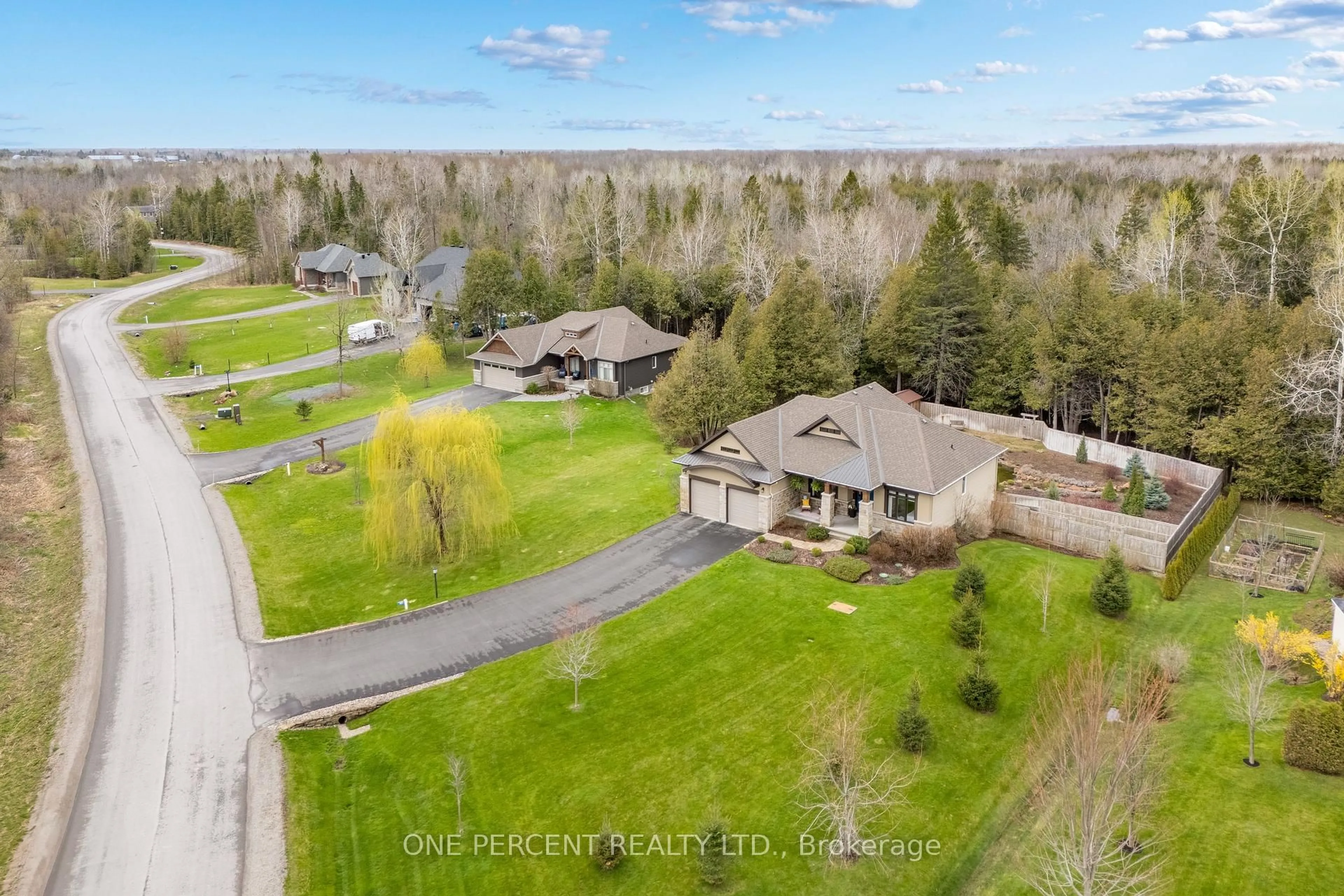 A pic from outside/outdoor area/front of a property/back of a property/a pic from drone, unknown for 155 Stonewood Dr, Carleton Place Ontario K7C 3P2