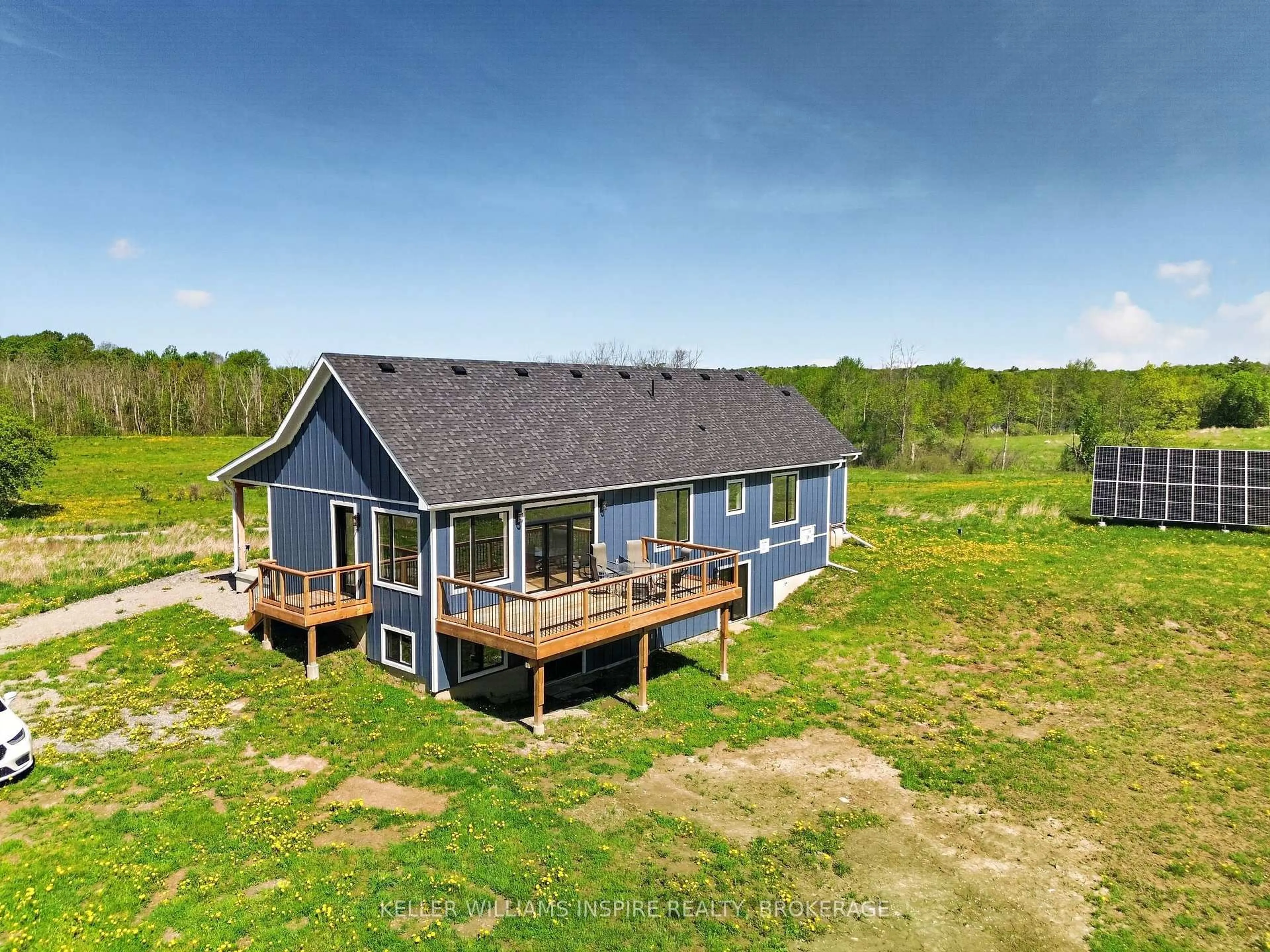 A pic from outside/outdoor area/front of a property/back of a property/a pic from drone, water/lake/river/ocean view for 939 Sheffield Lane, Leeds and the Thousand Islands Ontario K0E 1N0