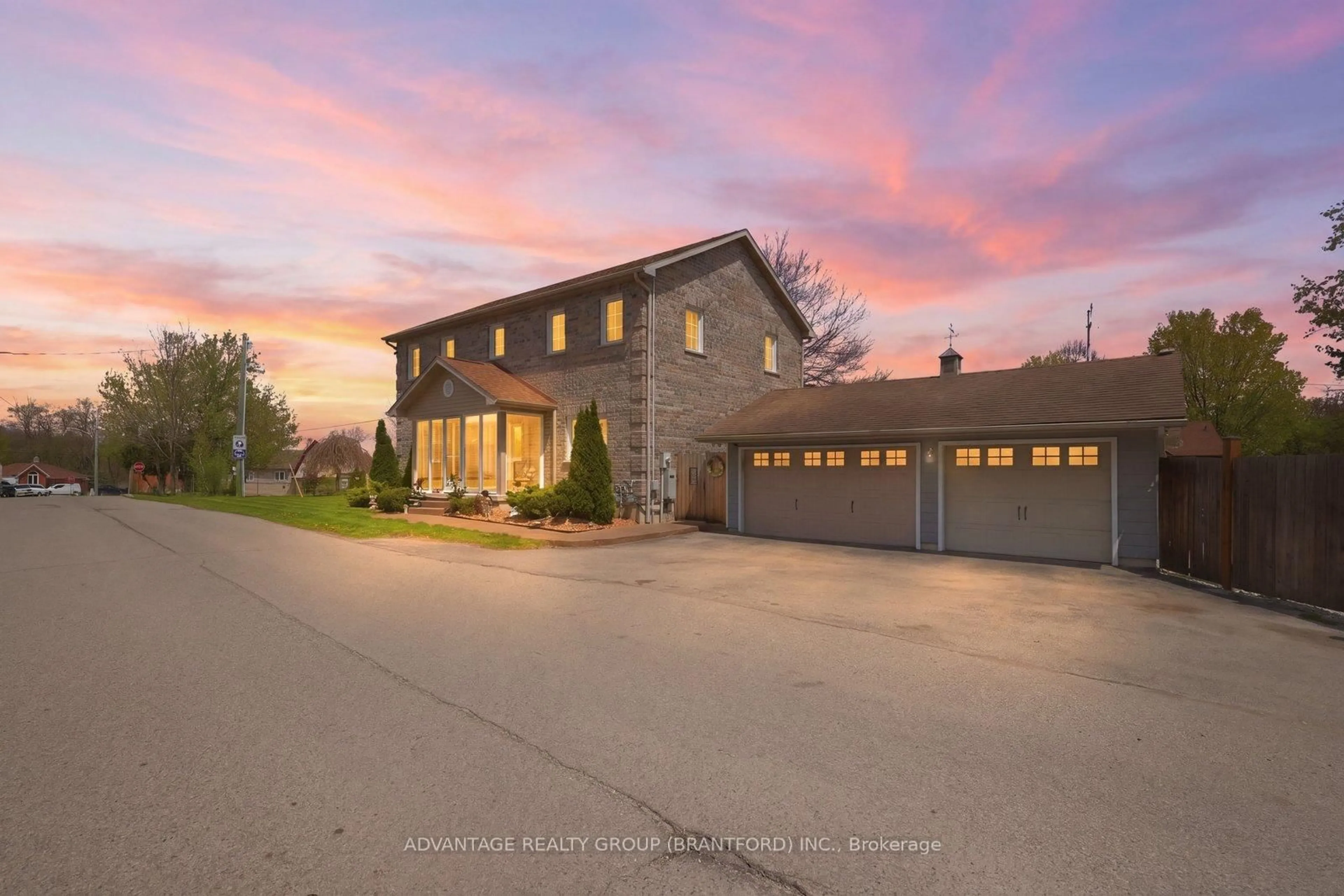 Unknown for 28 Talbot St, Brant Ontario N0E 1R0