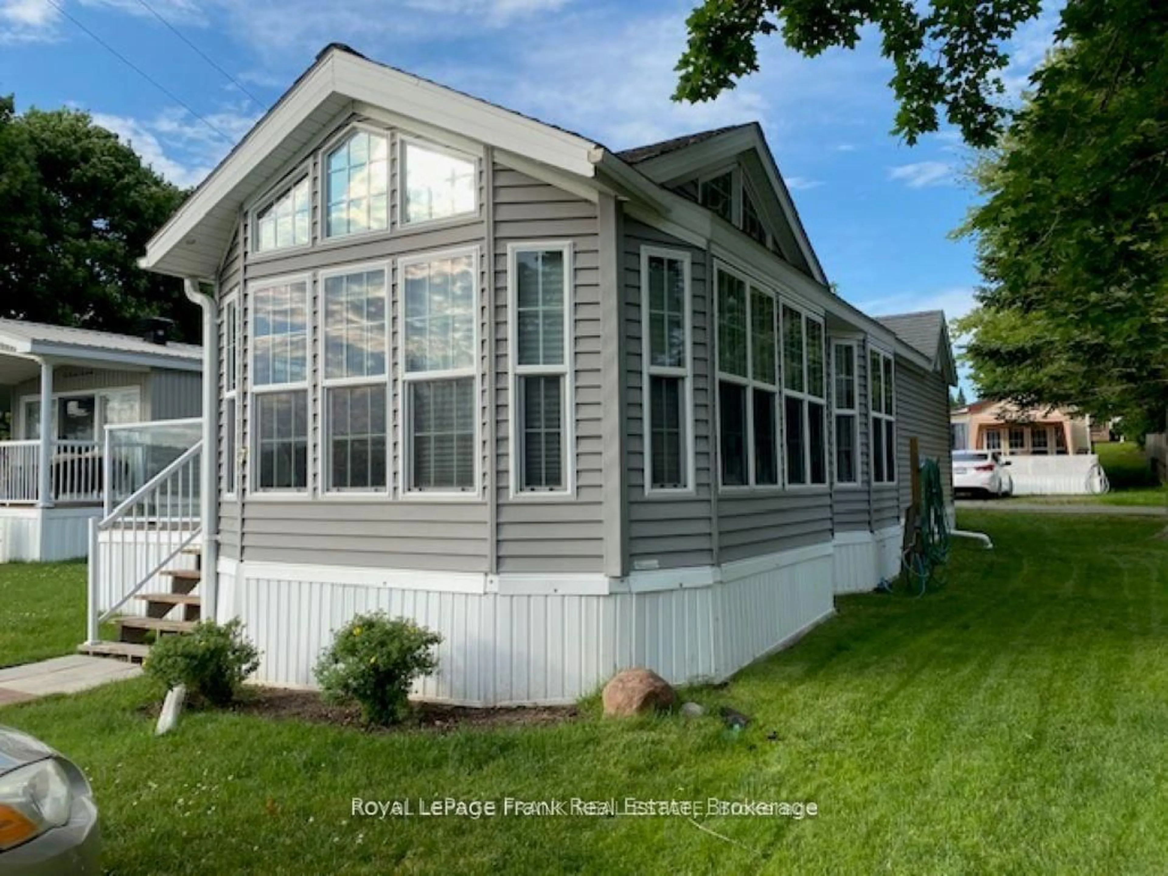 Home with vinyl exterior material, water/lake/river/ocean view for 7 McGregor Dr, Otonabee-South Monaghan Ontario K0L 2G0