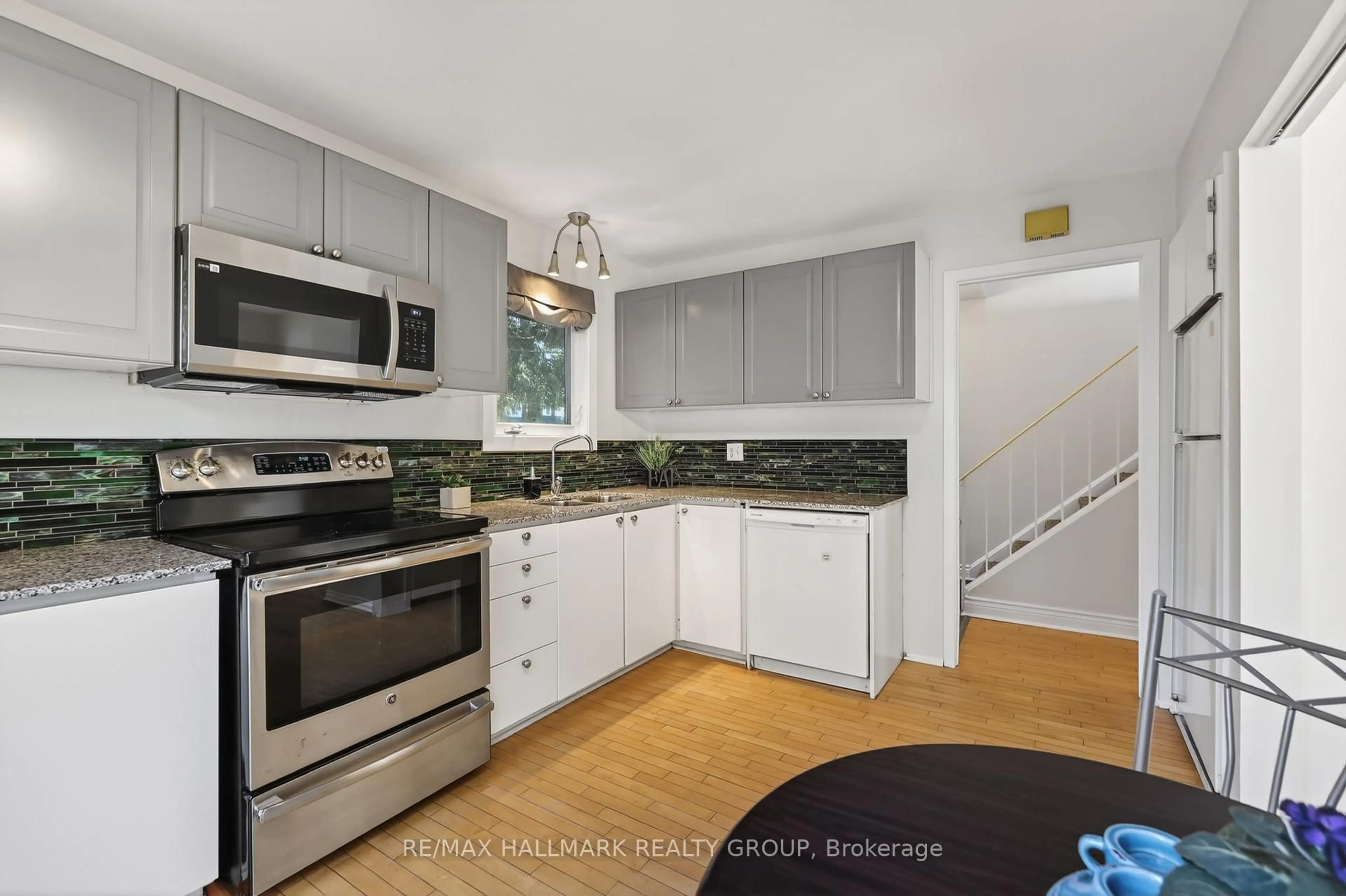 Standard kitchen, unknown for 3691 ALBION Rd #59, Ottawa Ontario K1T 1P2