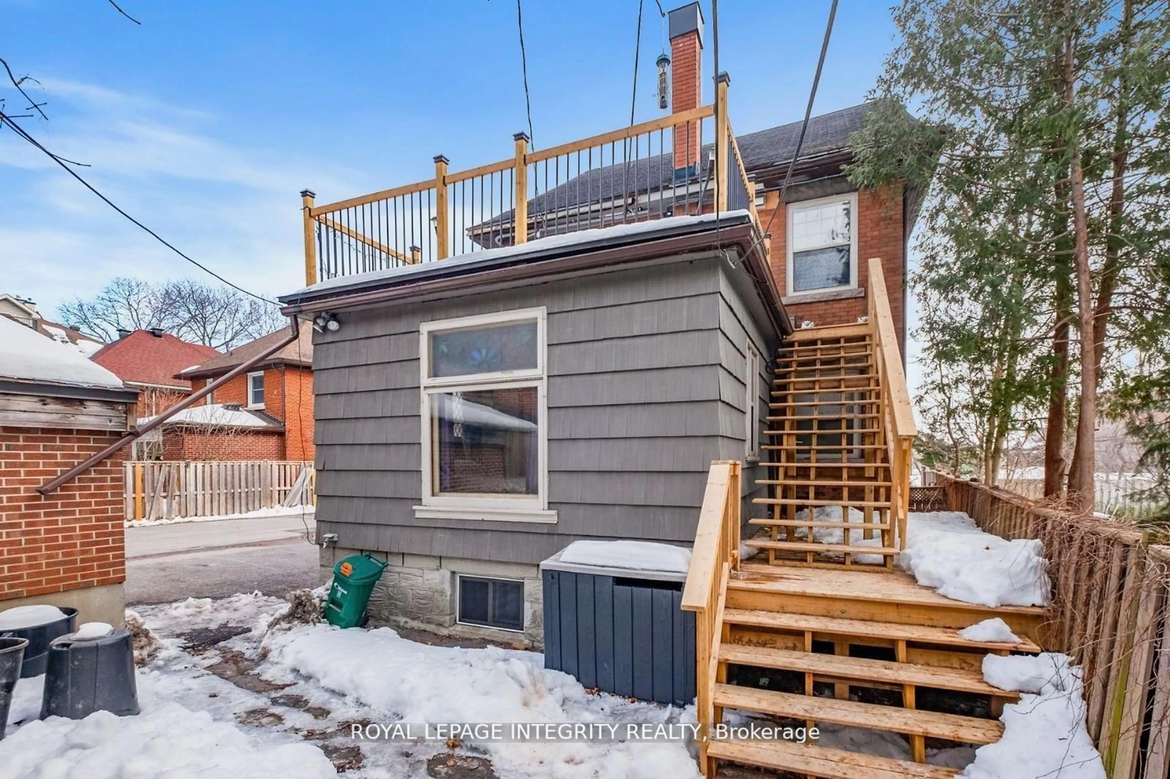 Home with brick exterior material, street for 1031 Carling Ave, Ottawa Ontario K1Y 4E8