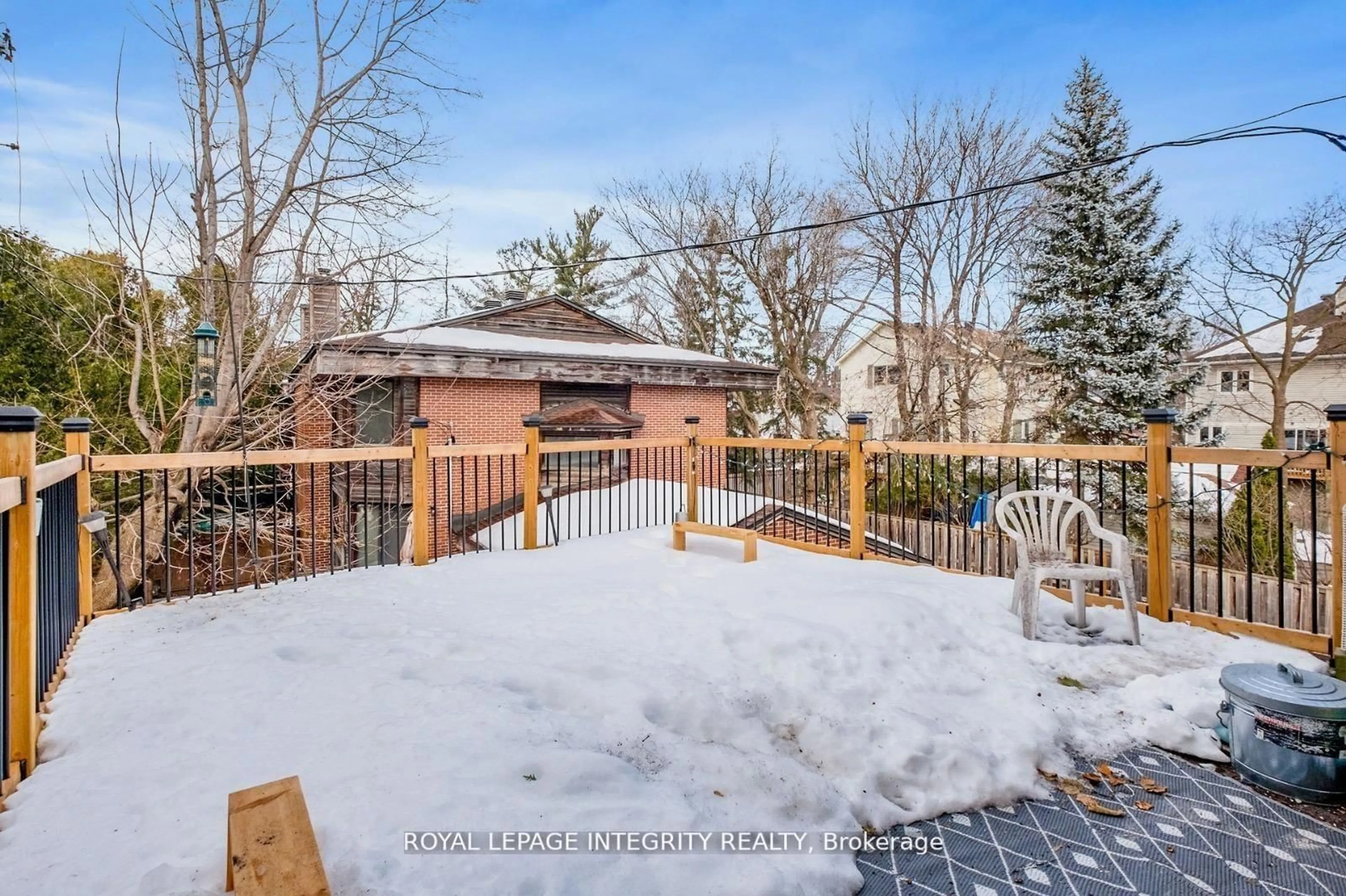 Unknown for 1031 Carling Ave, Ottawa Ontario K1Y 4E8