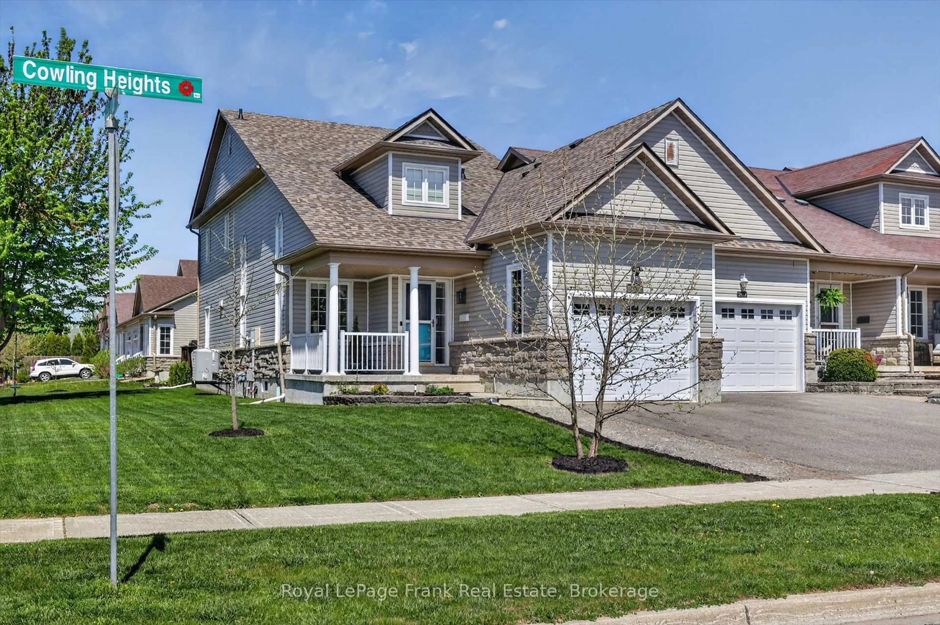 Home with vinyl exterior material, street for 200 Cowling Hts, Peterborough Ontario K9K 0B2
