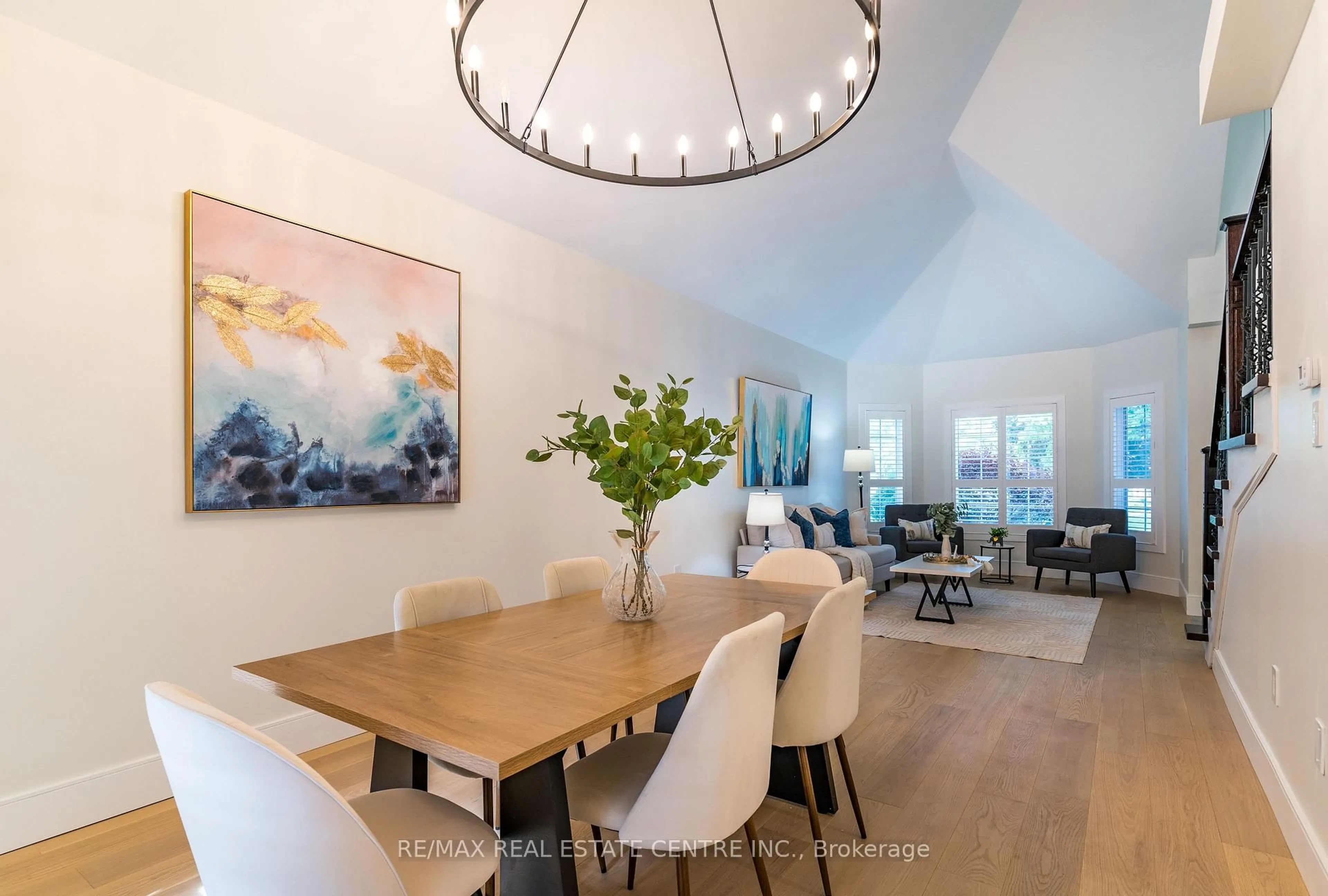Dining room, unknown for 2 Orvieto Crt, Hamilton Ontario L8E 5W1