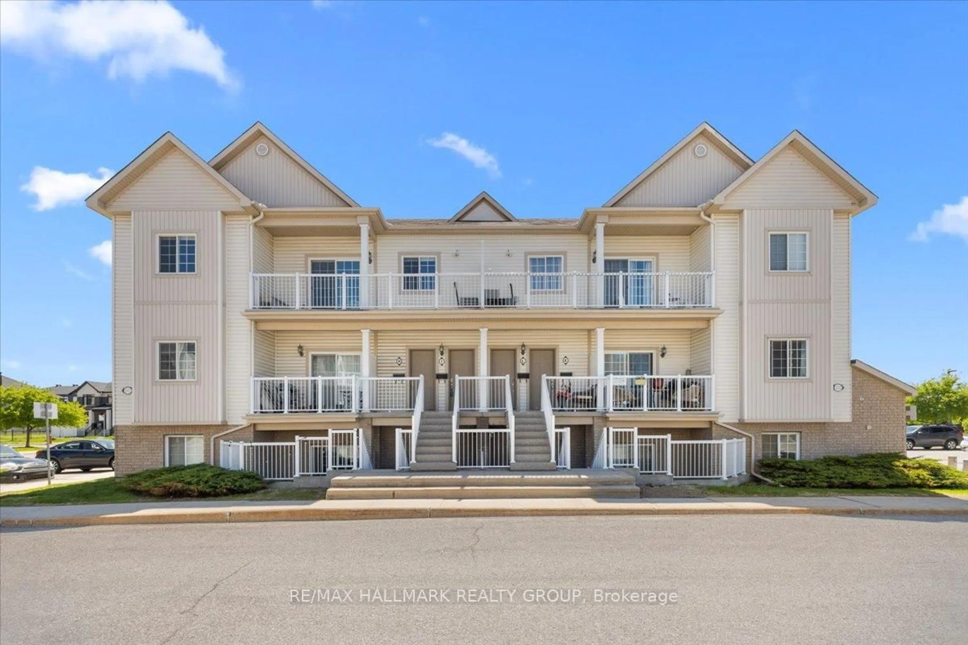 Unknown for 102 Artesa Private #I, Ottawa Ontario K2S 0J8