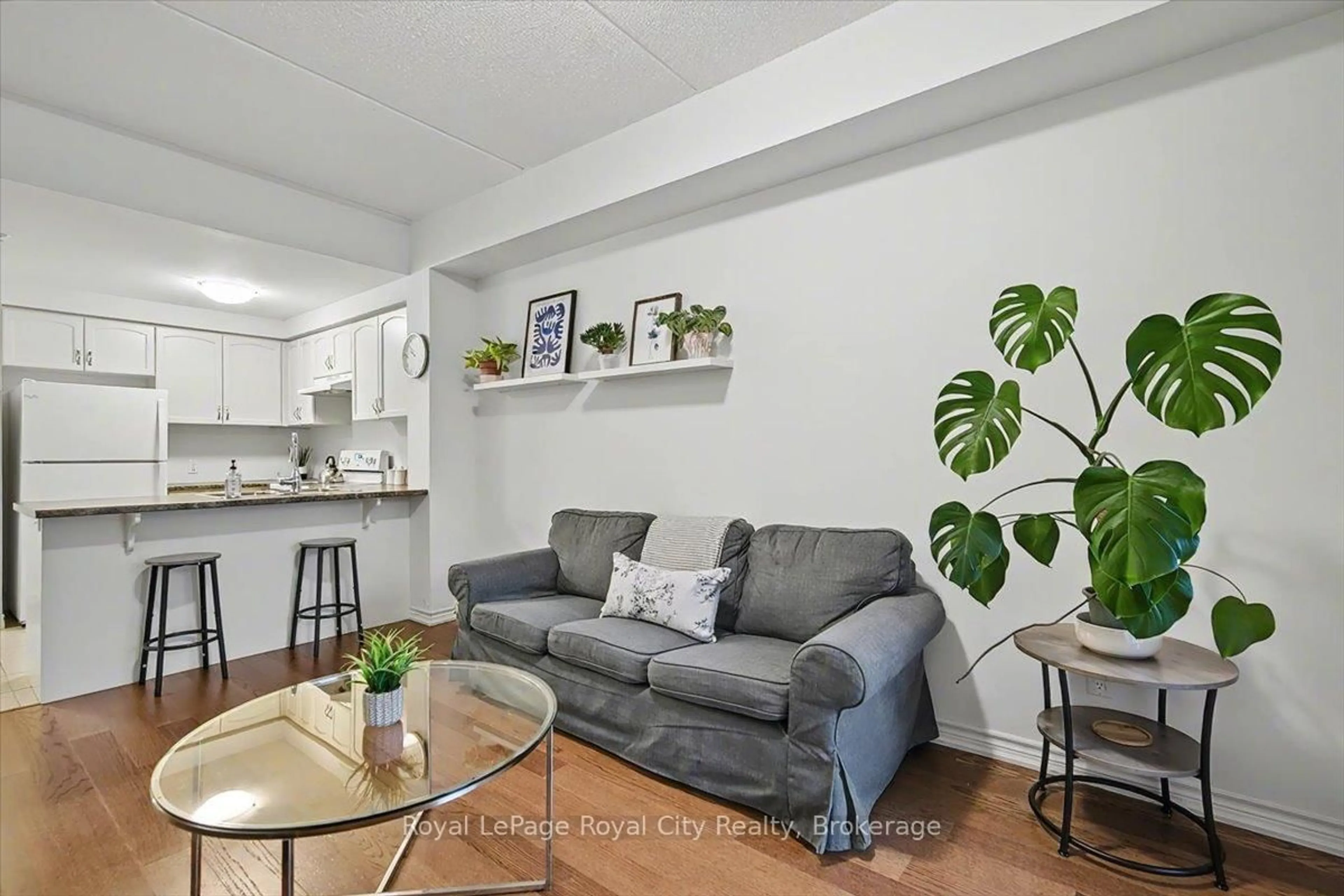 Living room with furniture, unknown for 1284 Gordon St #120, Guelph Ontario N1L 0M8