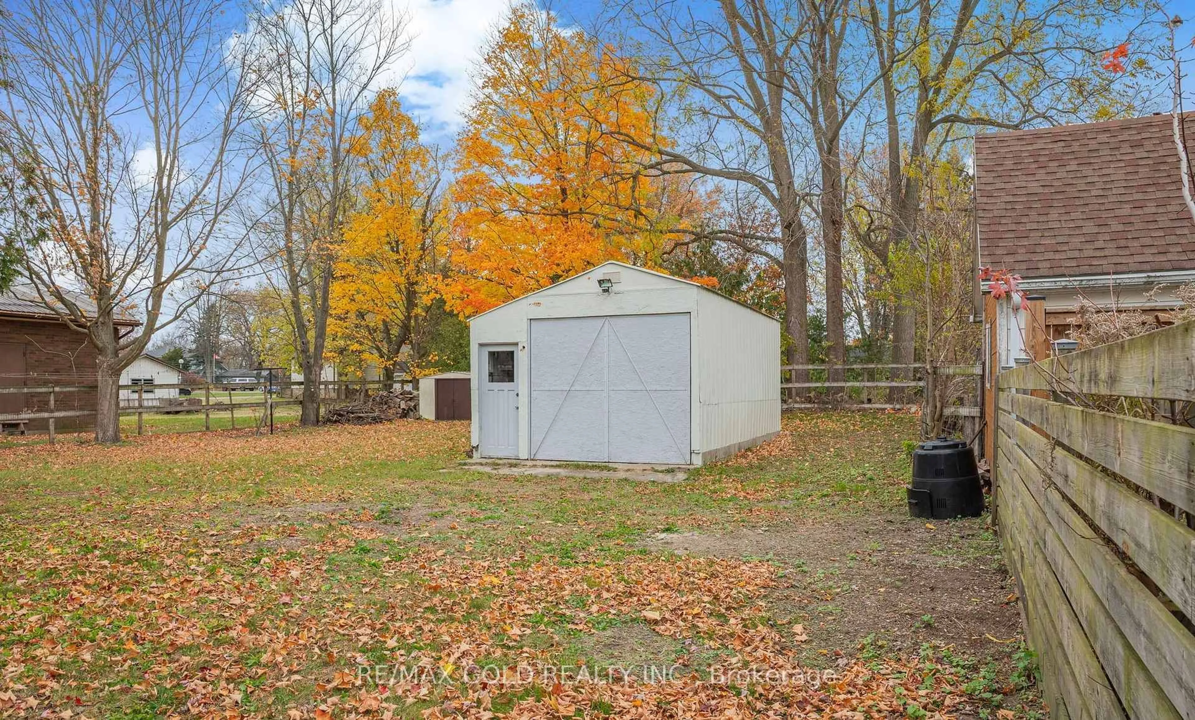 Shed for 21990 Hagerty Rd, Southwest Middlesex Ontario N0L 2N0