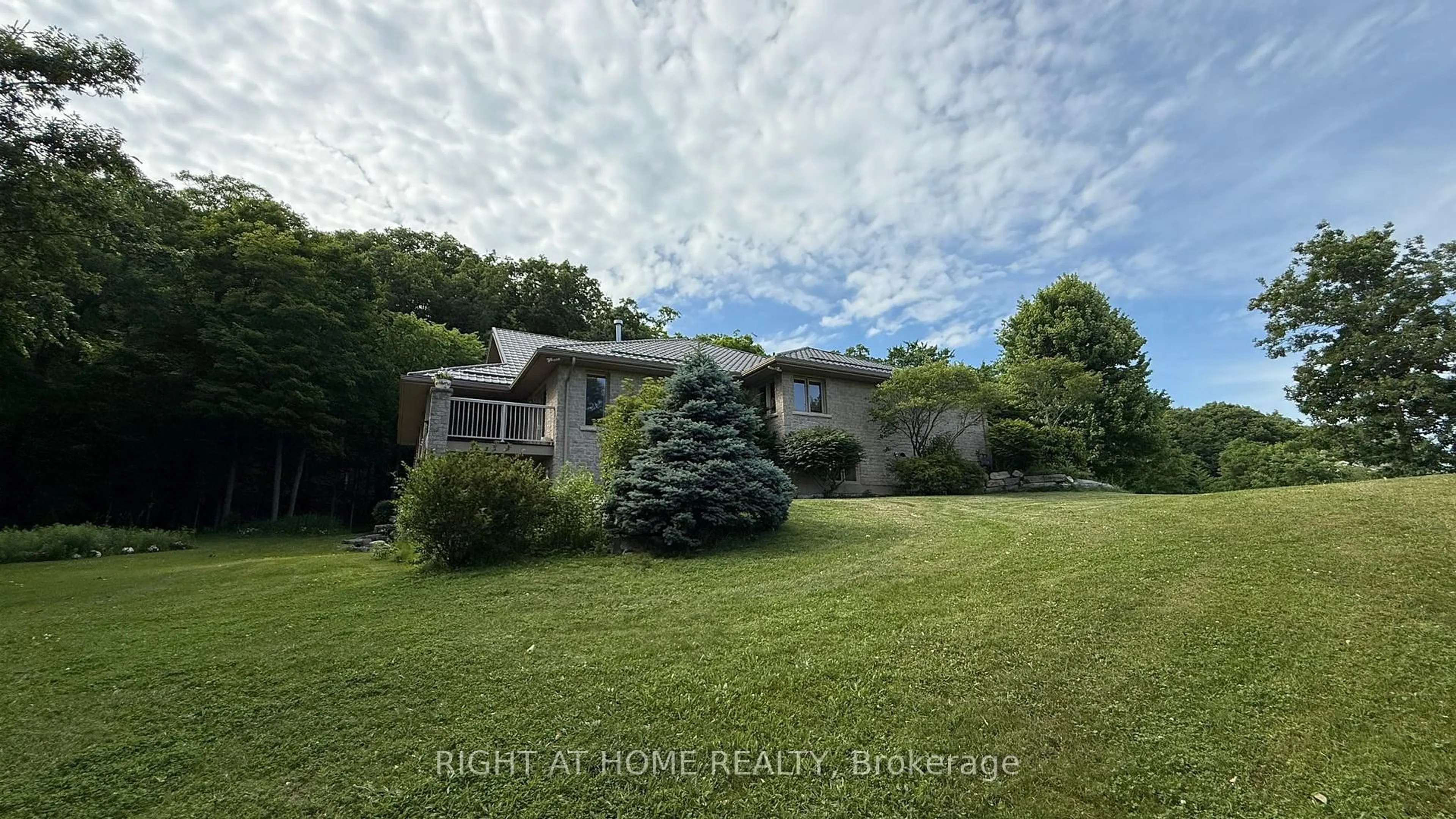 A pic from outside/outdoor area/front of a property/back of a property/a pic from drone, water/lake/river/ocean view for 1453 MILLENIUM Crt, Kingston Ontario K7L 5H6