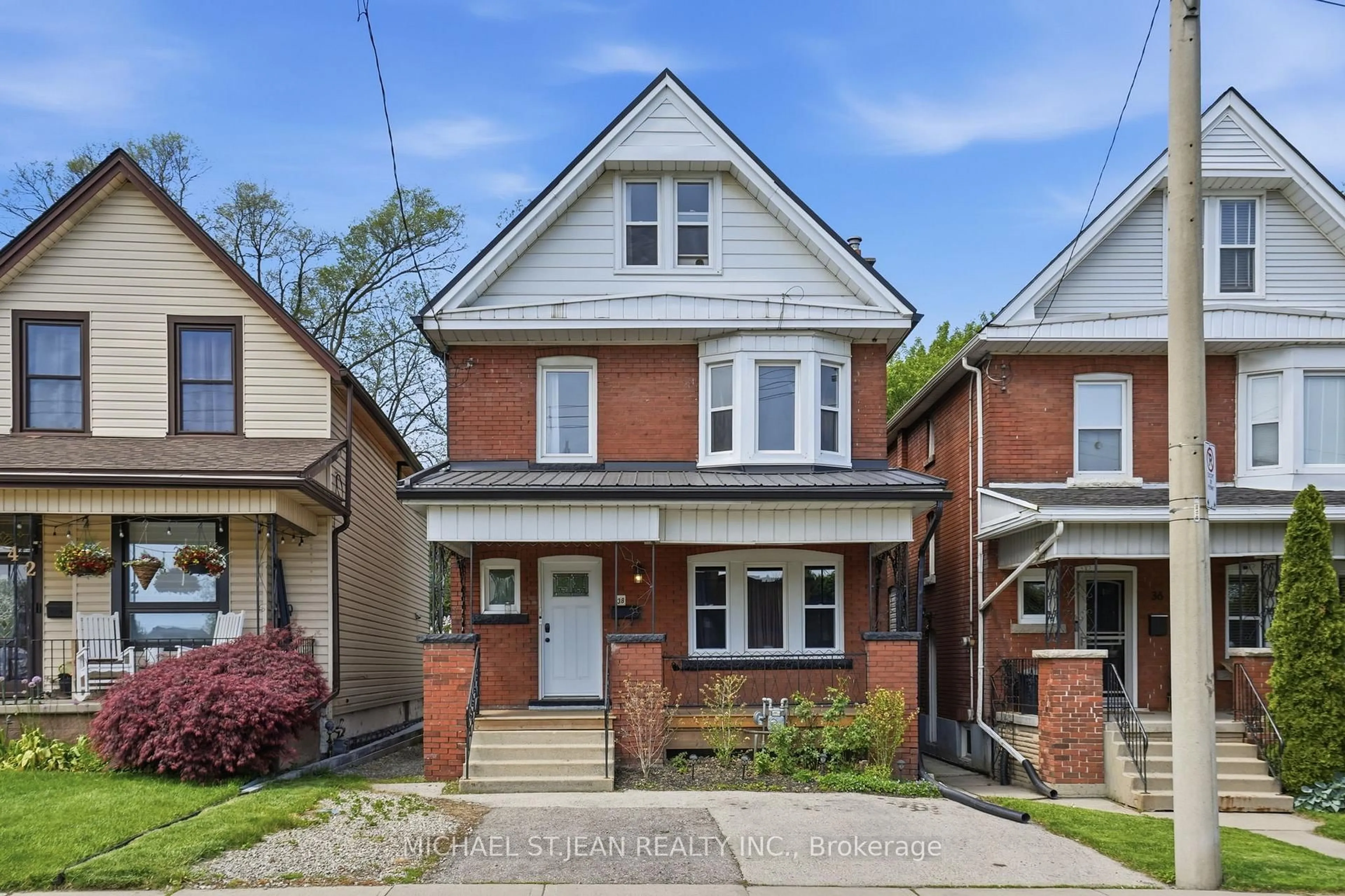 Home with brick exterior material, street for 38 Norway Ave, Hamilton Ontario L8M 2V7