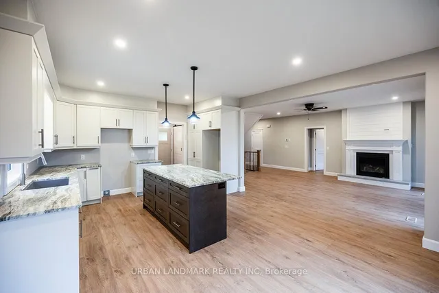 214 Aberdeen Ave, Peterborough 3