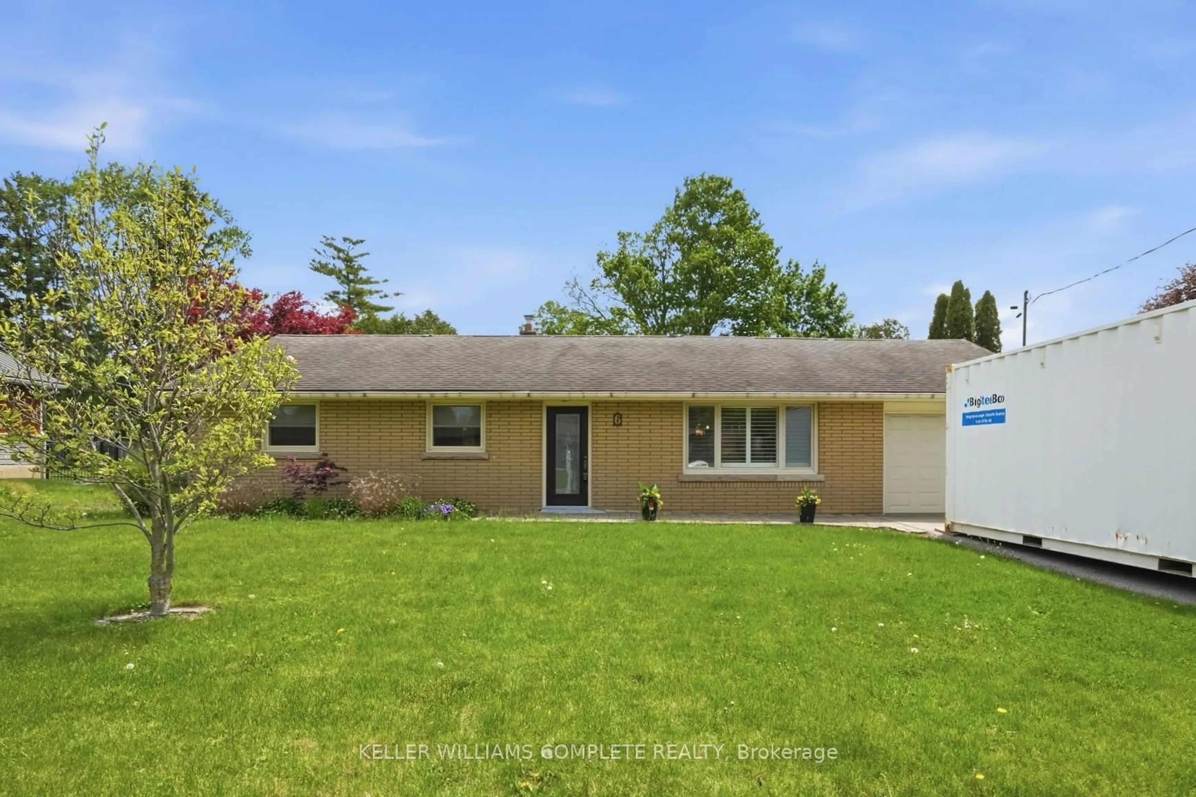 Home with vinyl exterior material, street for 6 Stewart Dr, Brant Ontario N0E 1A0