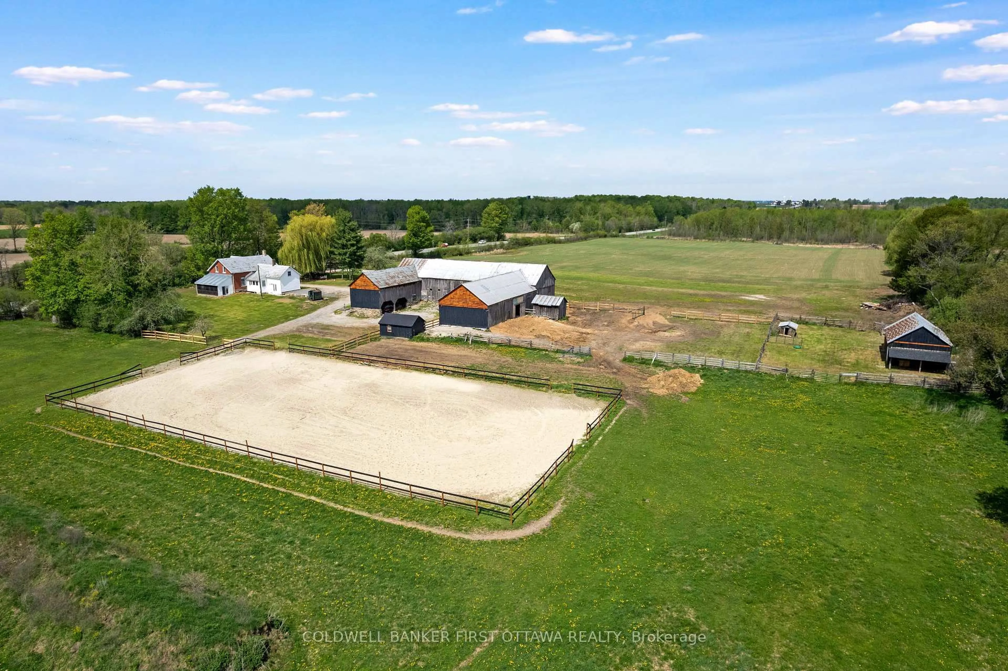 A pic from outside/outdoor area/front of a property/back of a property/a pic from drone, building for 898 Highway 511, Perth Ontario K7H 3C9
