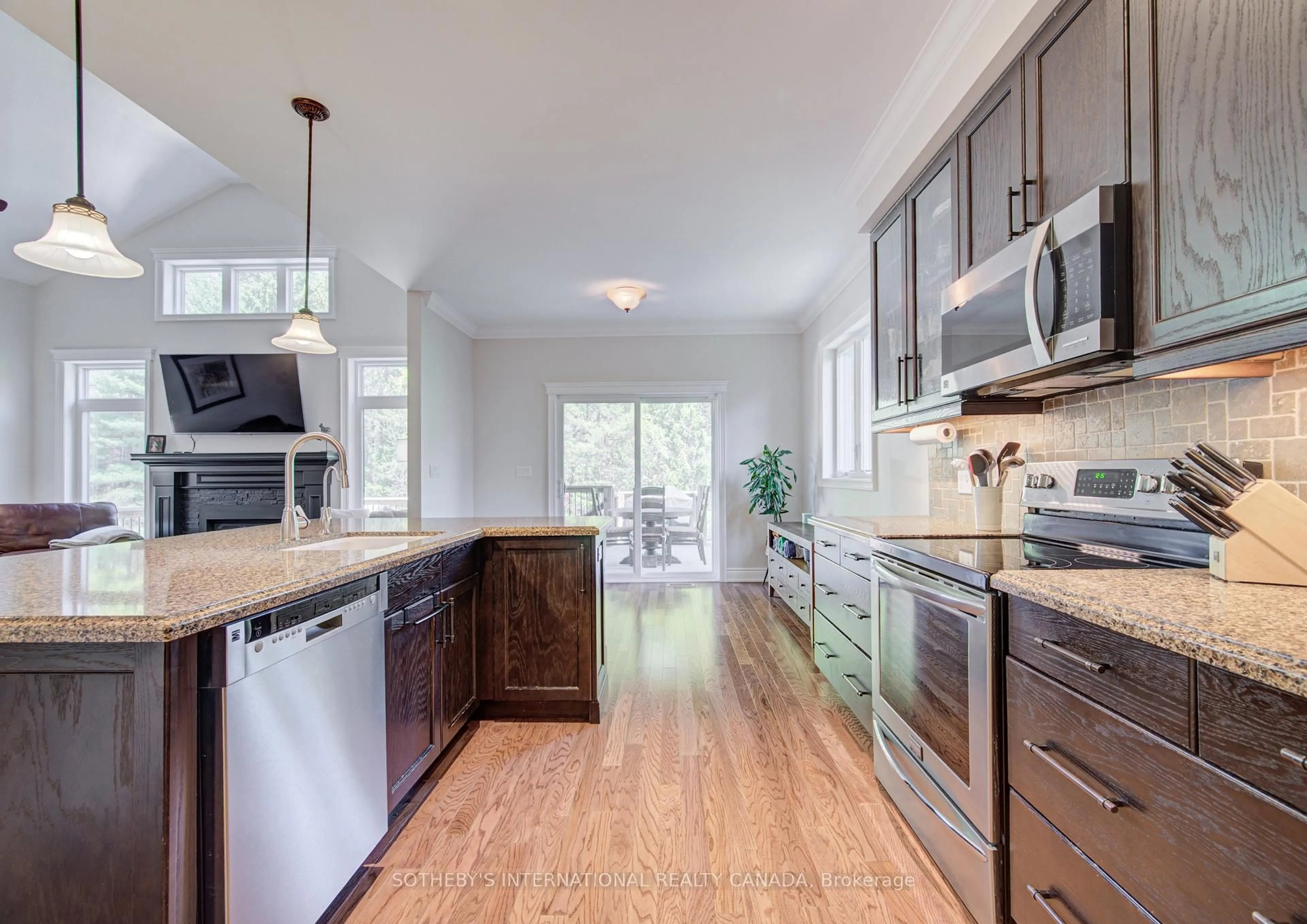 Open concept kitchen, unknown for 122 Angler Ave, Norfolk Ontario N0A 1N3