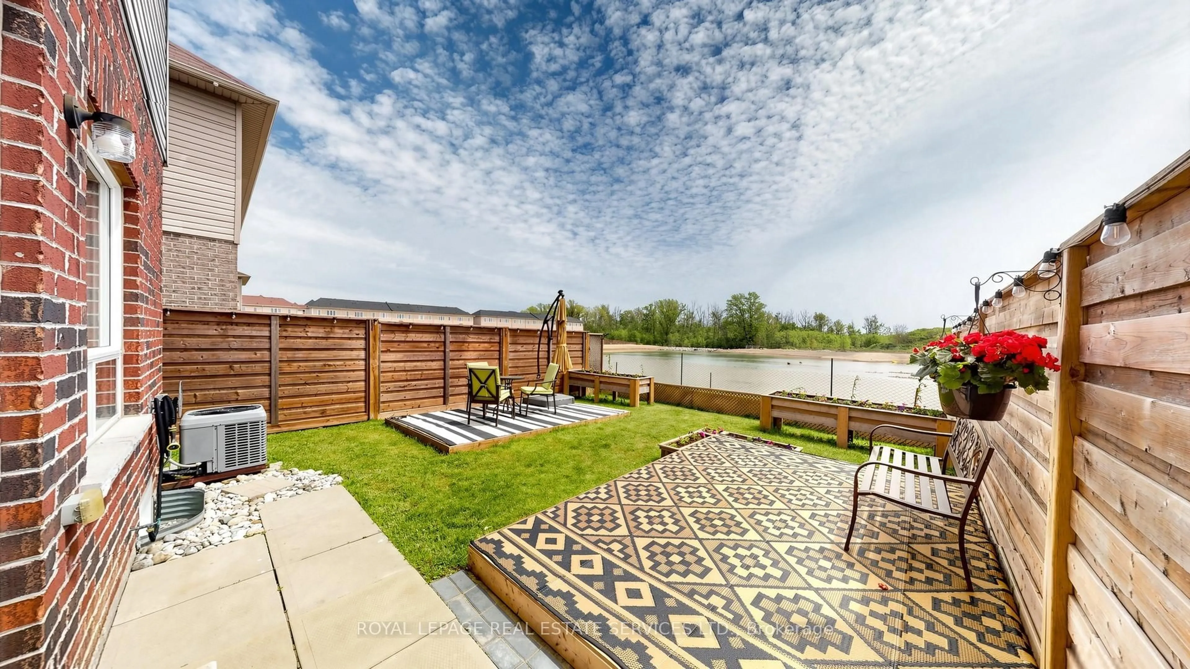 Patio, water/lake/river/ocean view for 60 Bradbury Rd, Hamilton Ontario L8J 0L1