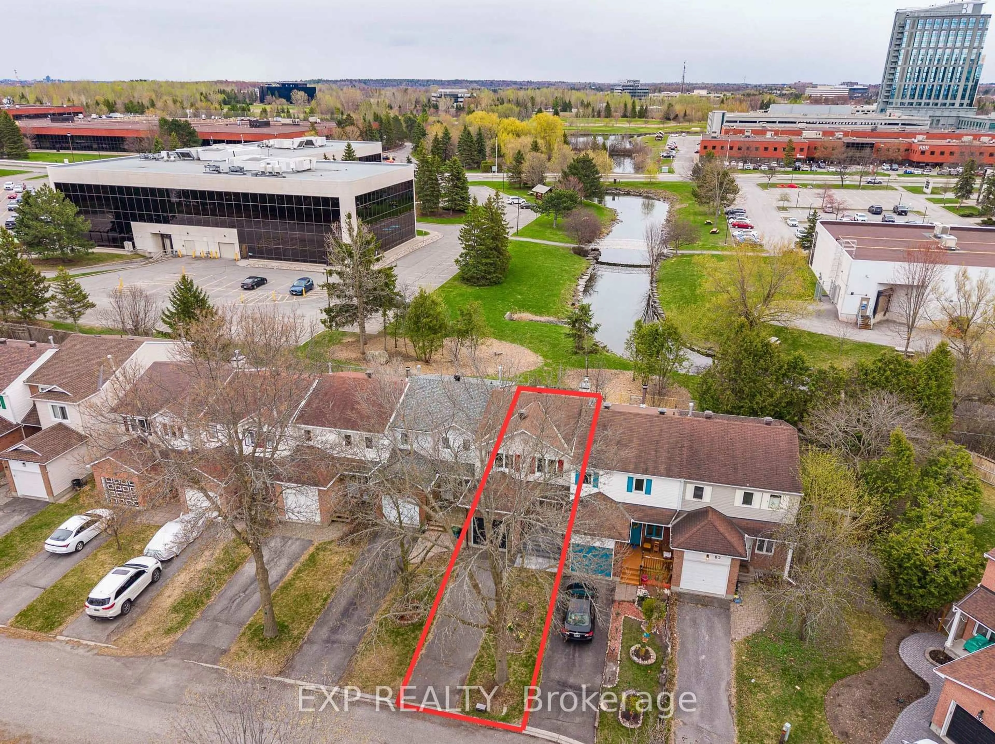 A pic from outside/outdoor area/front of a property/back of a property/a pic from drone, unknown for 66 Kimbolton Cres, Ottawa Ontario K2K 2S4