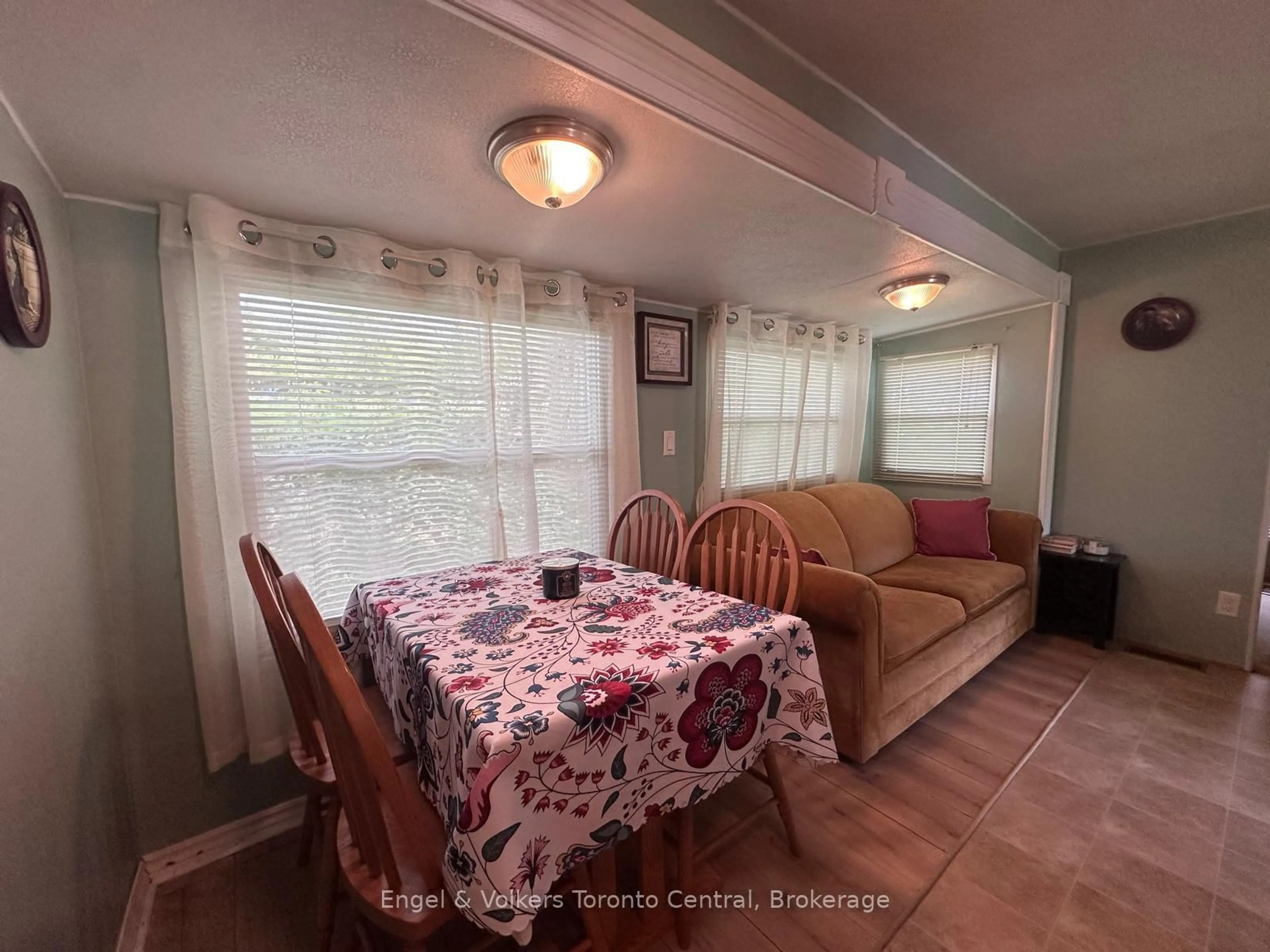 Dining room, unknown for 7489 SIDEROAD 5 E #E6, Wellington North Ontario N0G 2L0