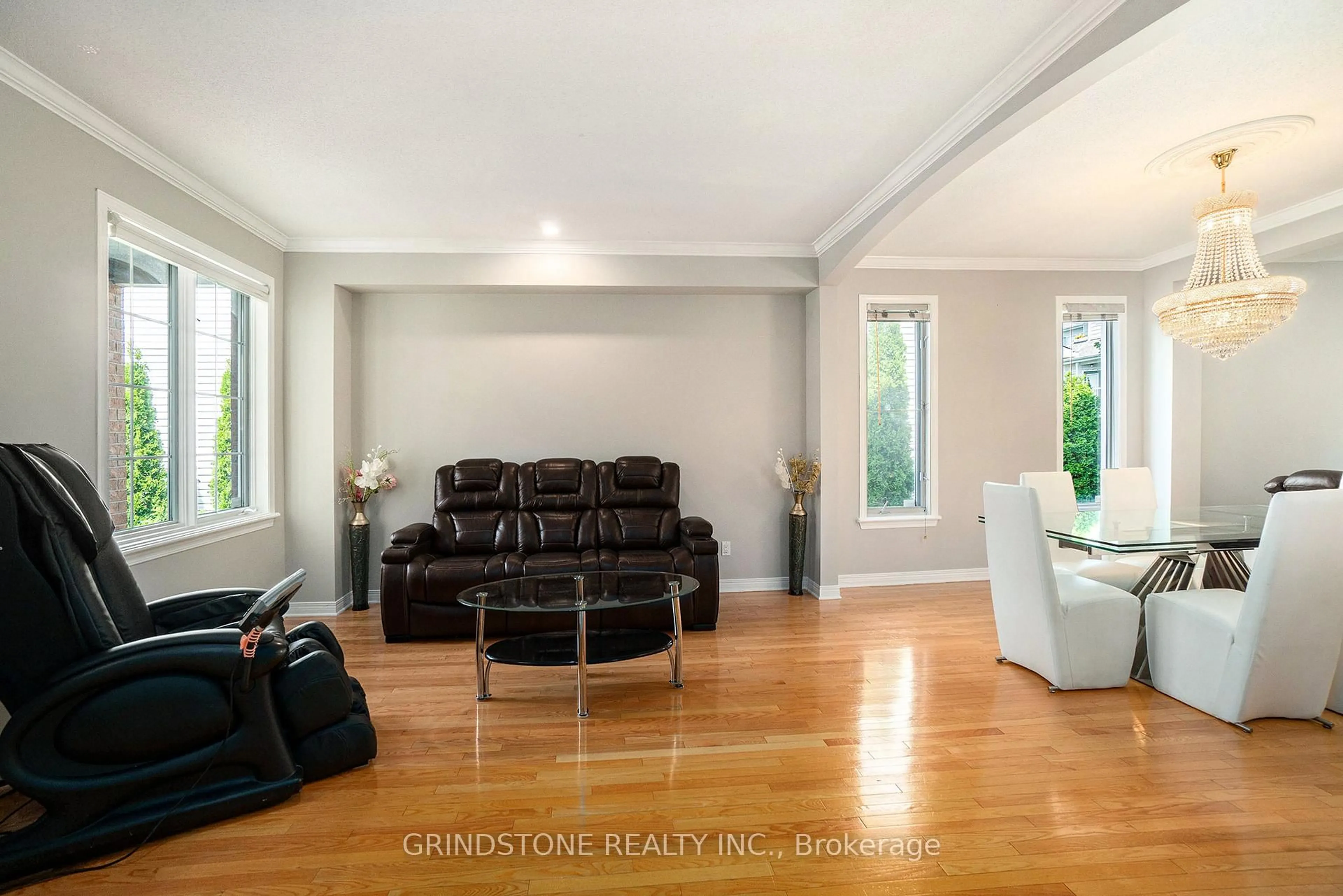 Living room with furniture, ceramic/tile floor for 95 Evanshen Cres, Kanata Ontario K2K 2X7