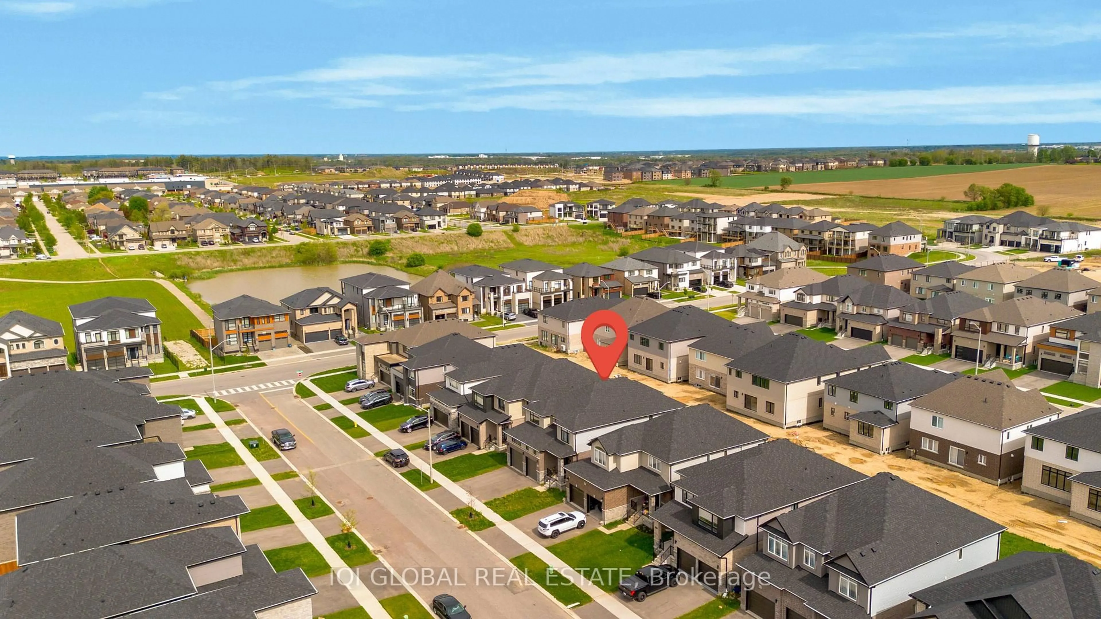 A pic from outside/outdoor area/front of a property/back of a property/a pic from drone, street for 92 Sass Cres, Brant Ontario N3L 0J3