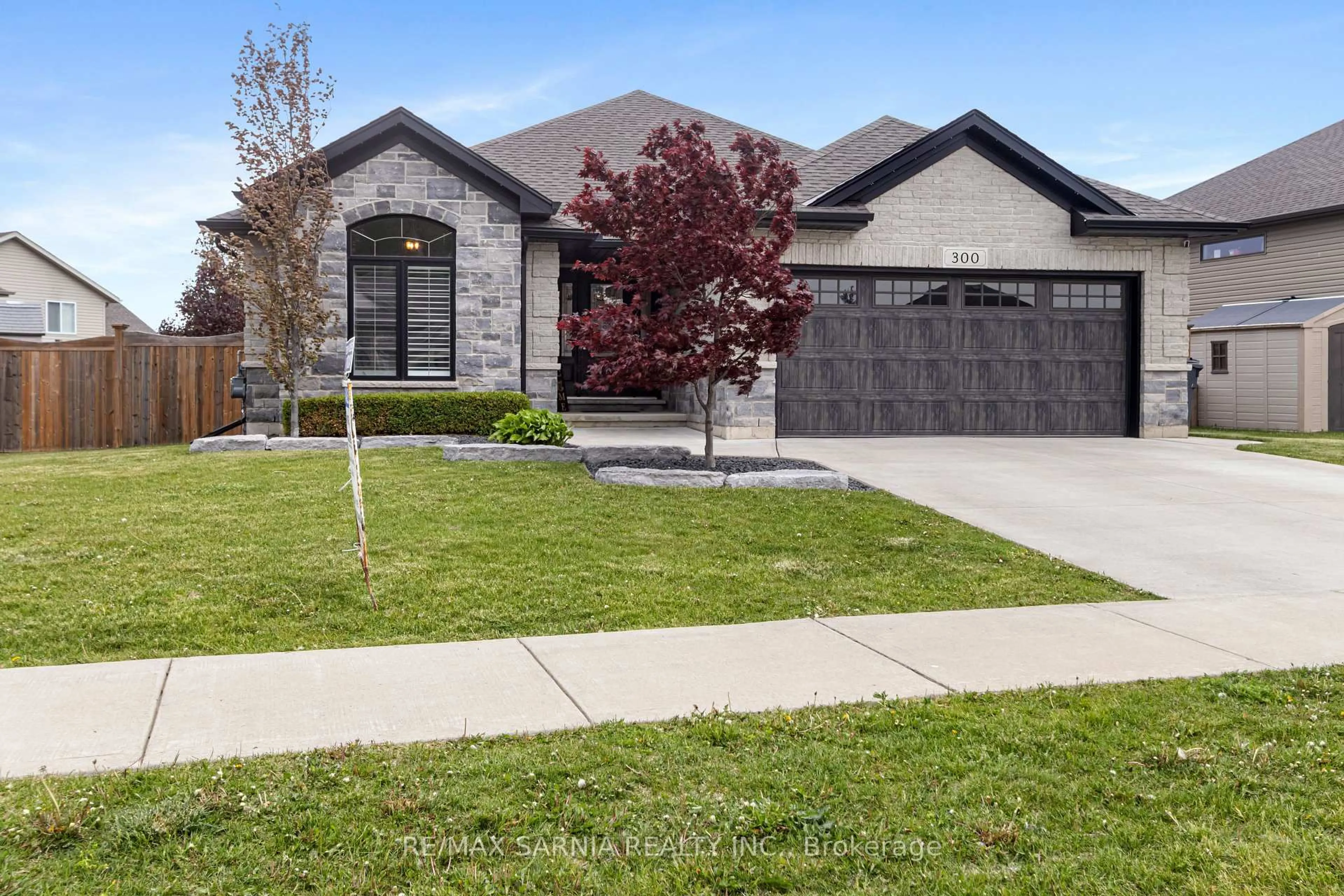 Home with brick exterior material, street for 300 Lexington Blvd, St. Clair Ontario N0N 1G0